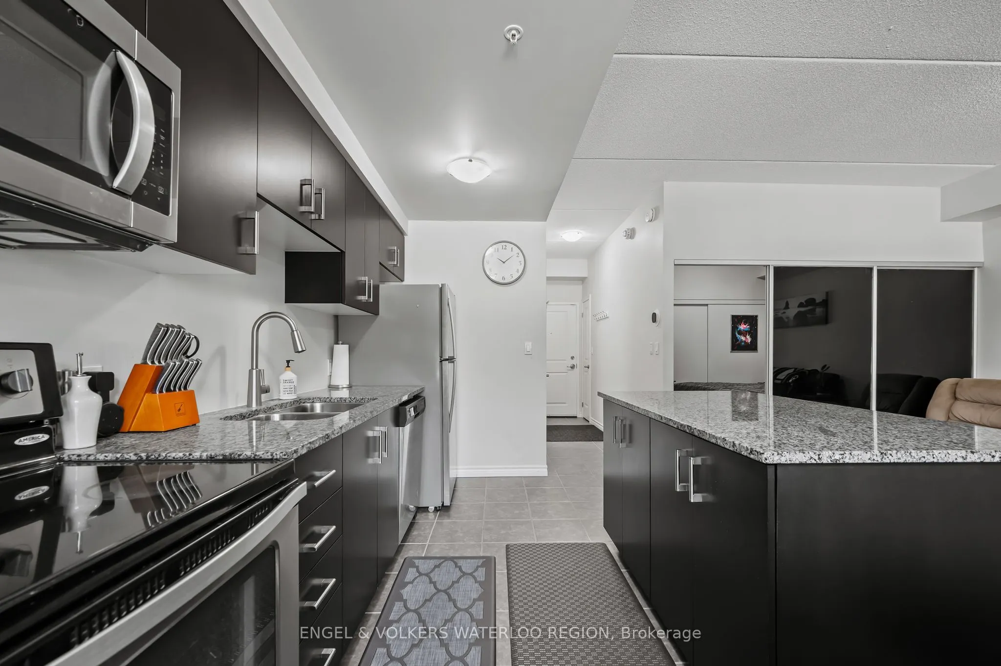 1280 Gordon Street, #103