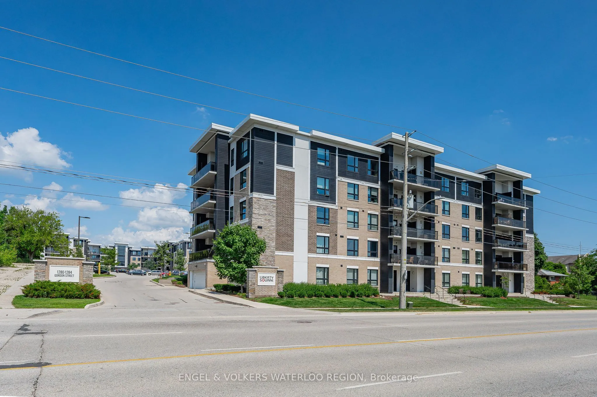 1280 Gordon Street, #103