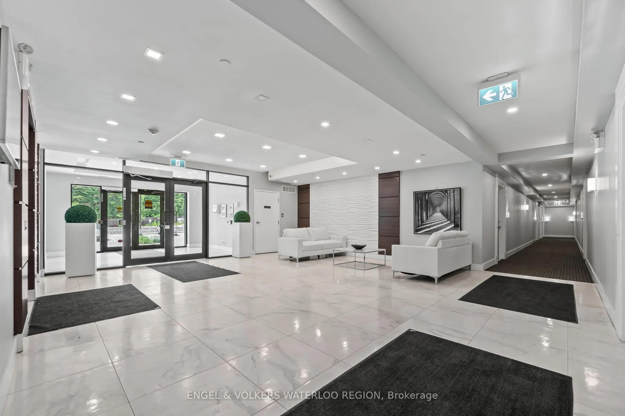 1280 Gordon Street, #103