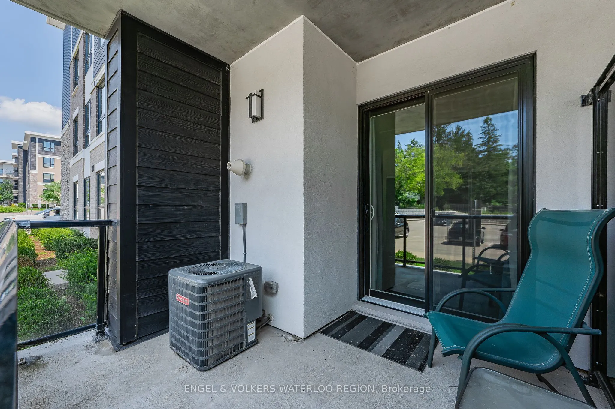 1280 Gordon Street, #103
