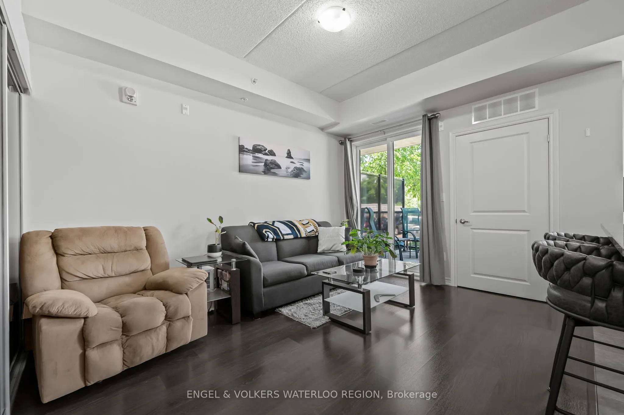 1280 Gordon Street, #103