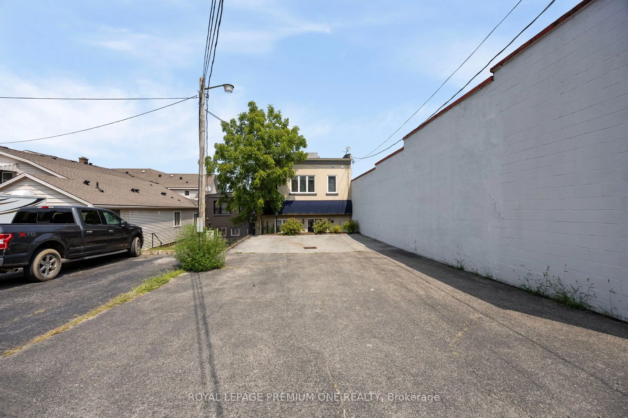 4994 King Street
