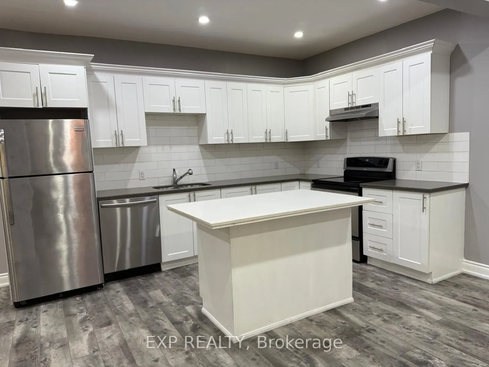 24 Avalon Place, #Main