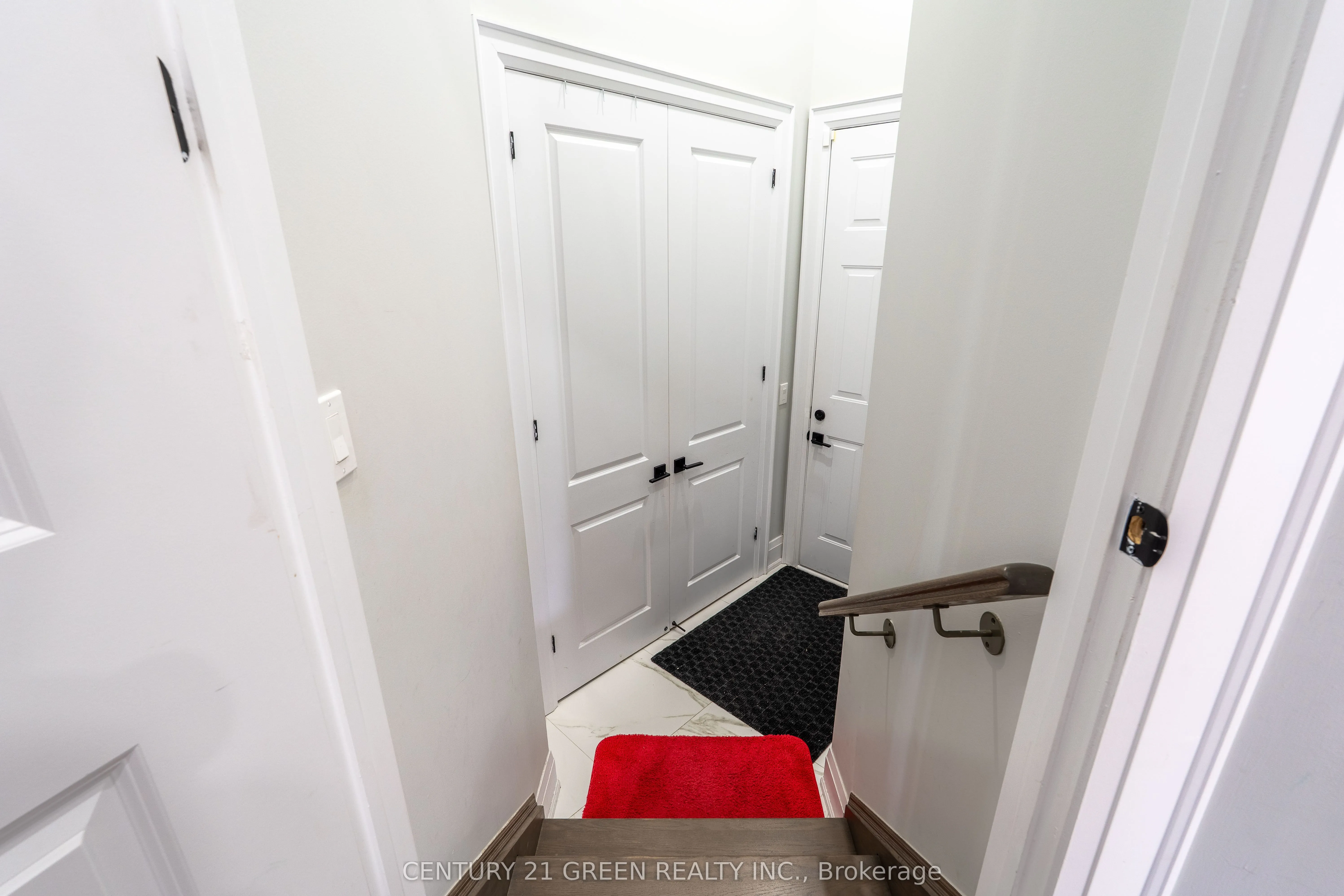 449 Woodsworth Terrace