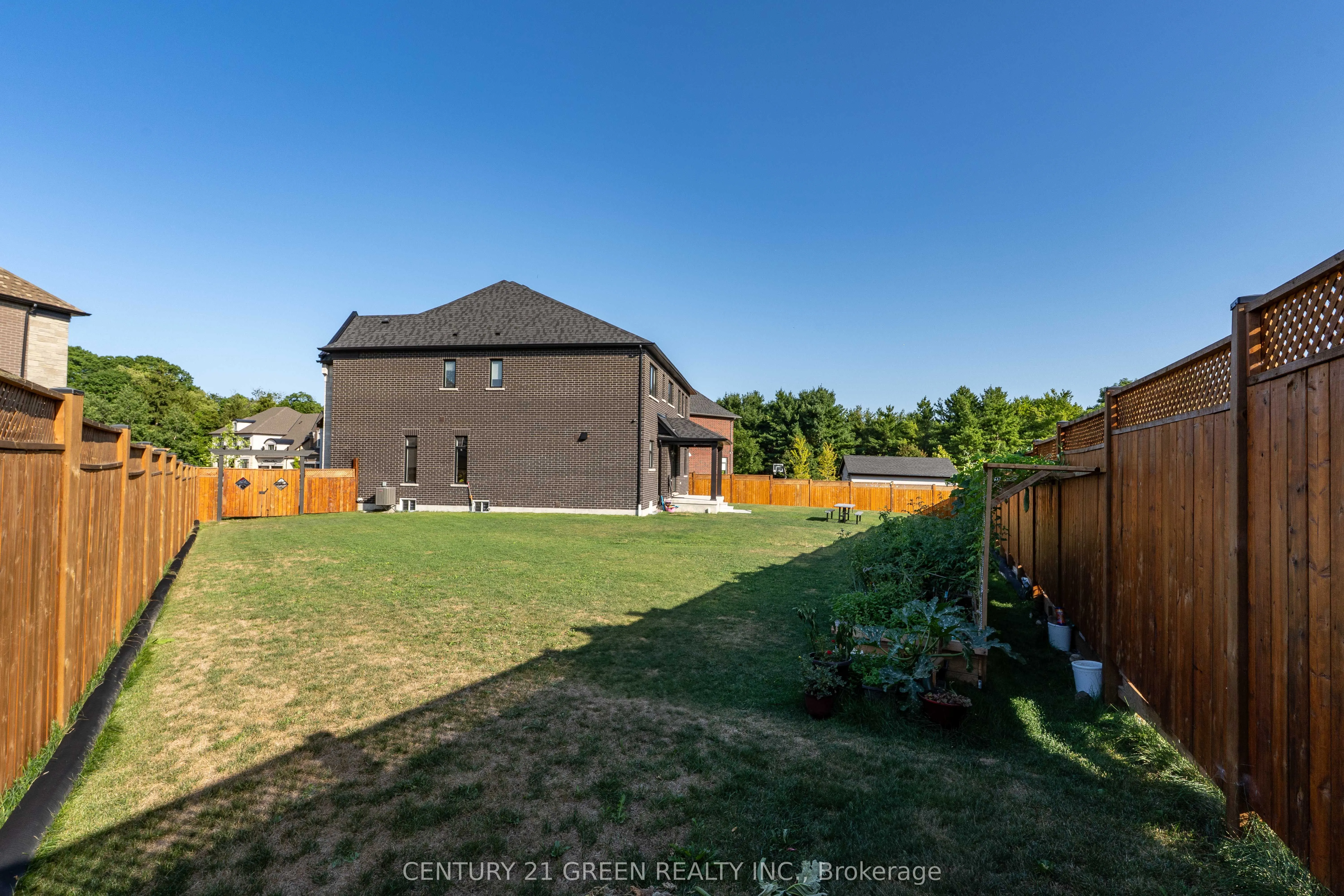 449 Woodsworth Terrace