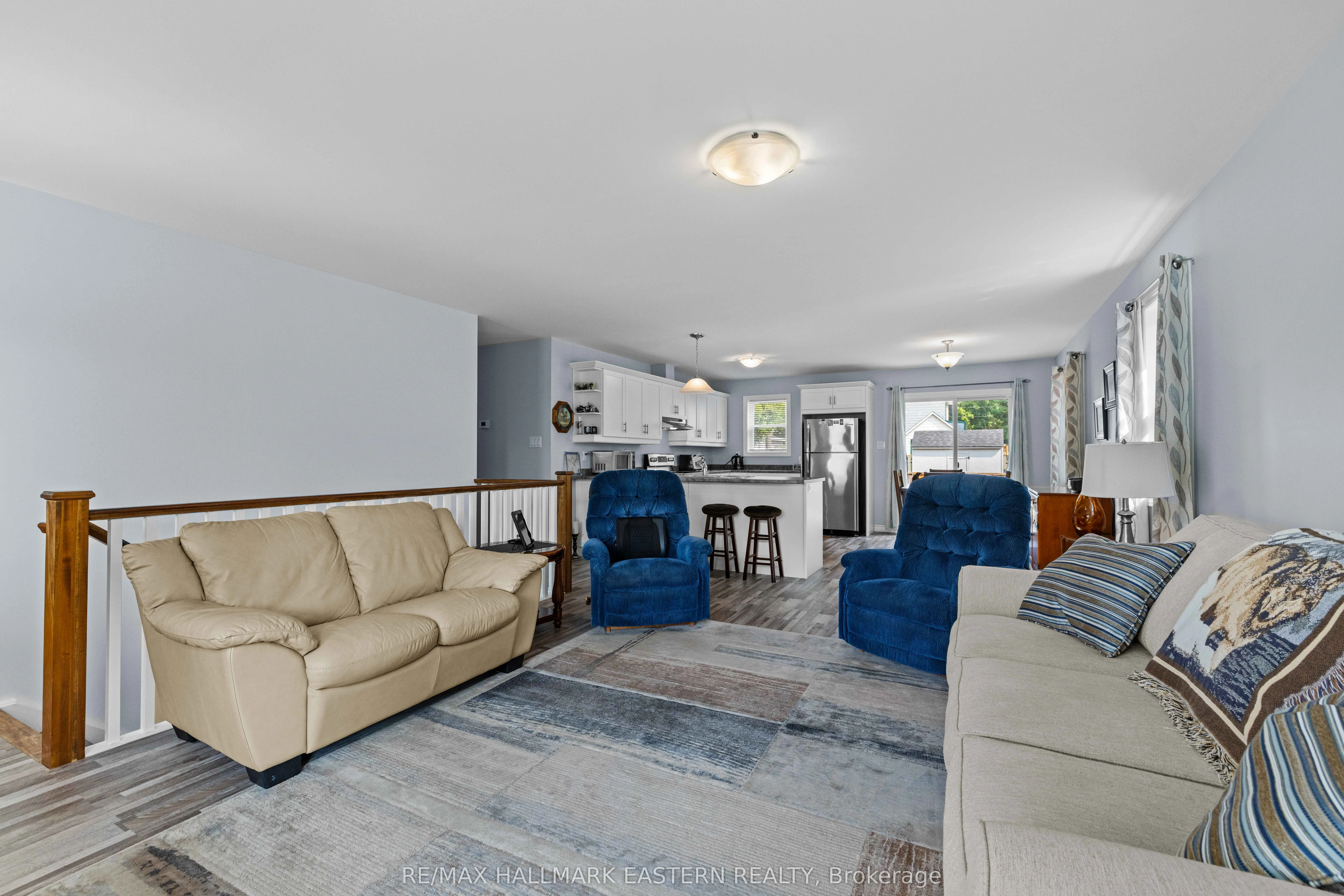 17 Mathison Street E