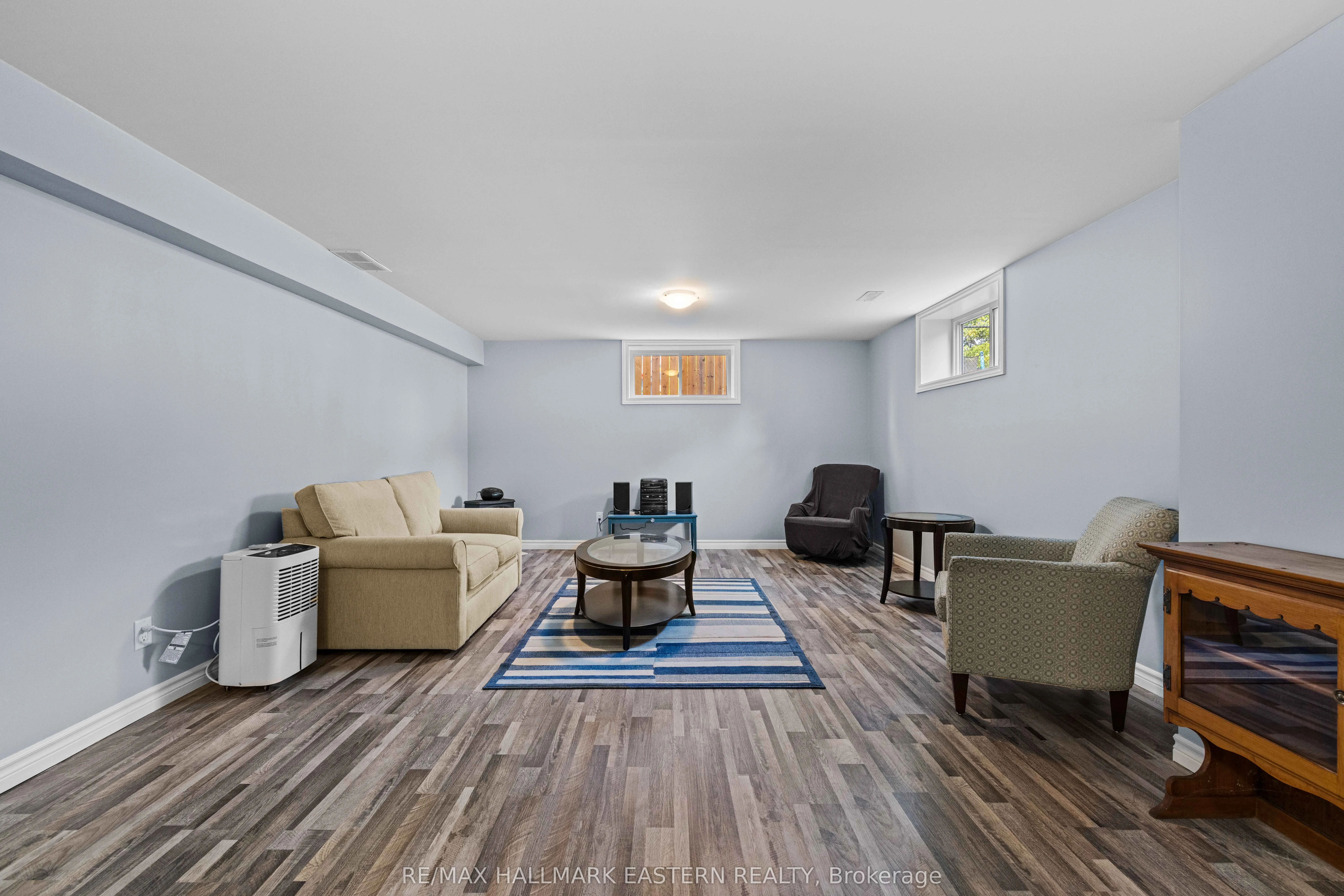 17 Mathison Street E
