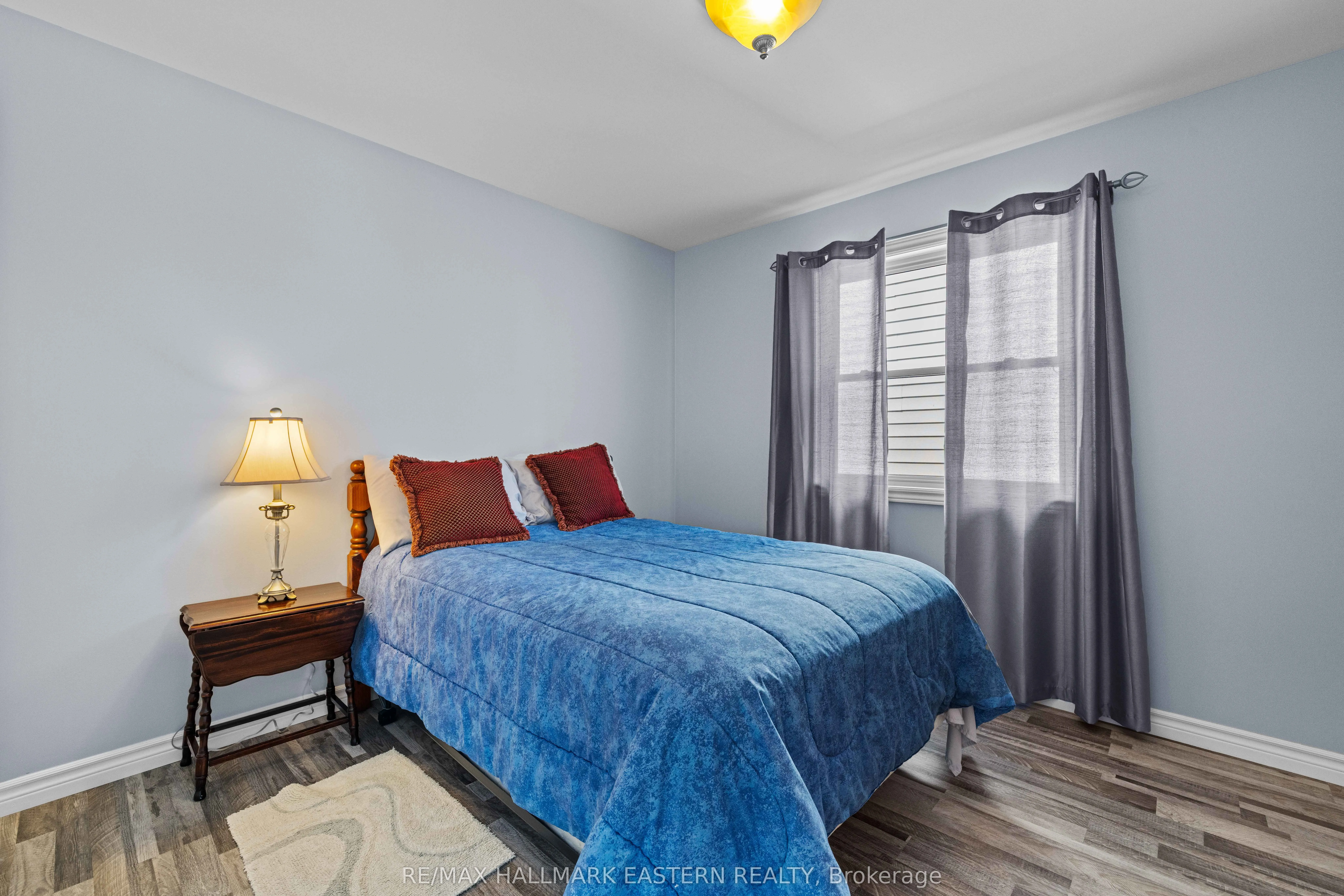 17 Mathison Street E