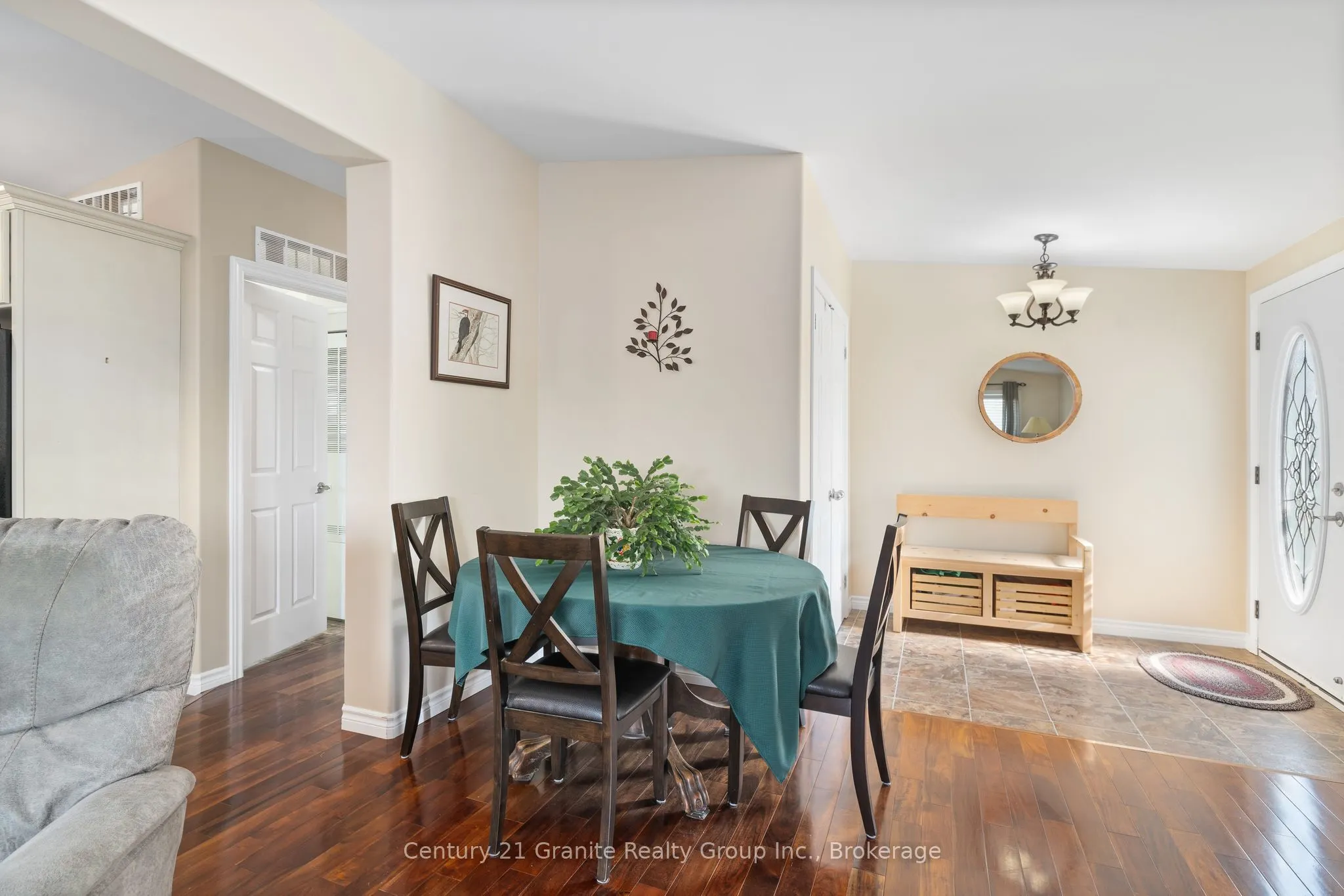 58 Creekside Circle