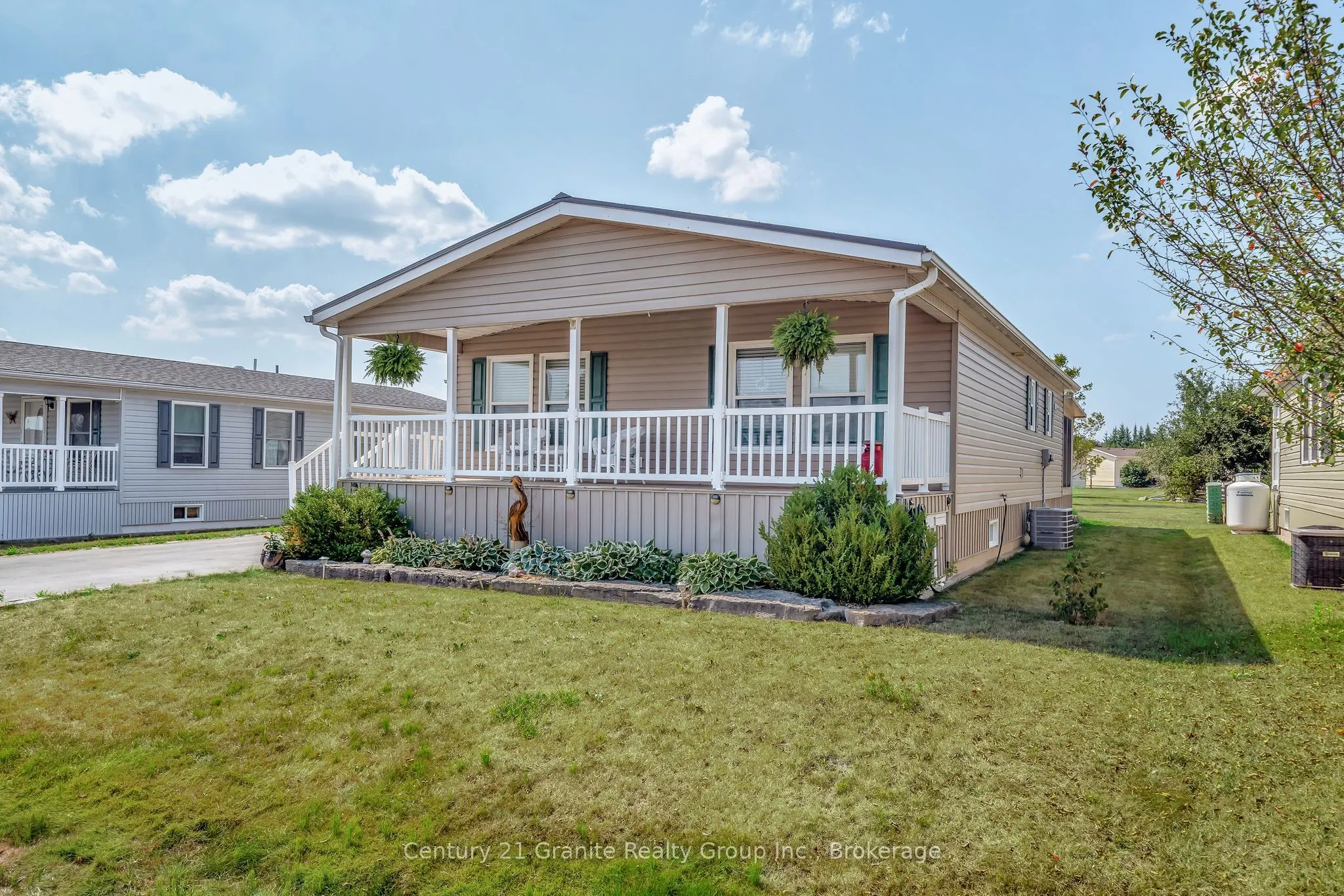 58 Creekside Circle