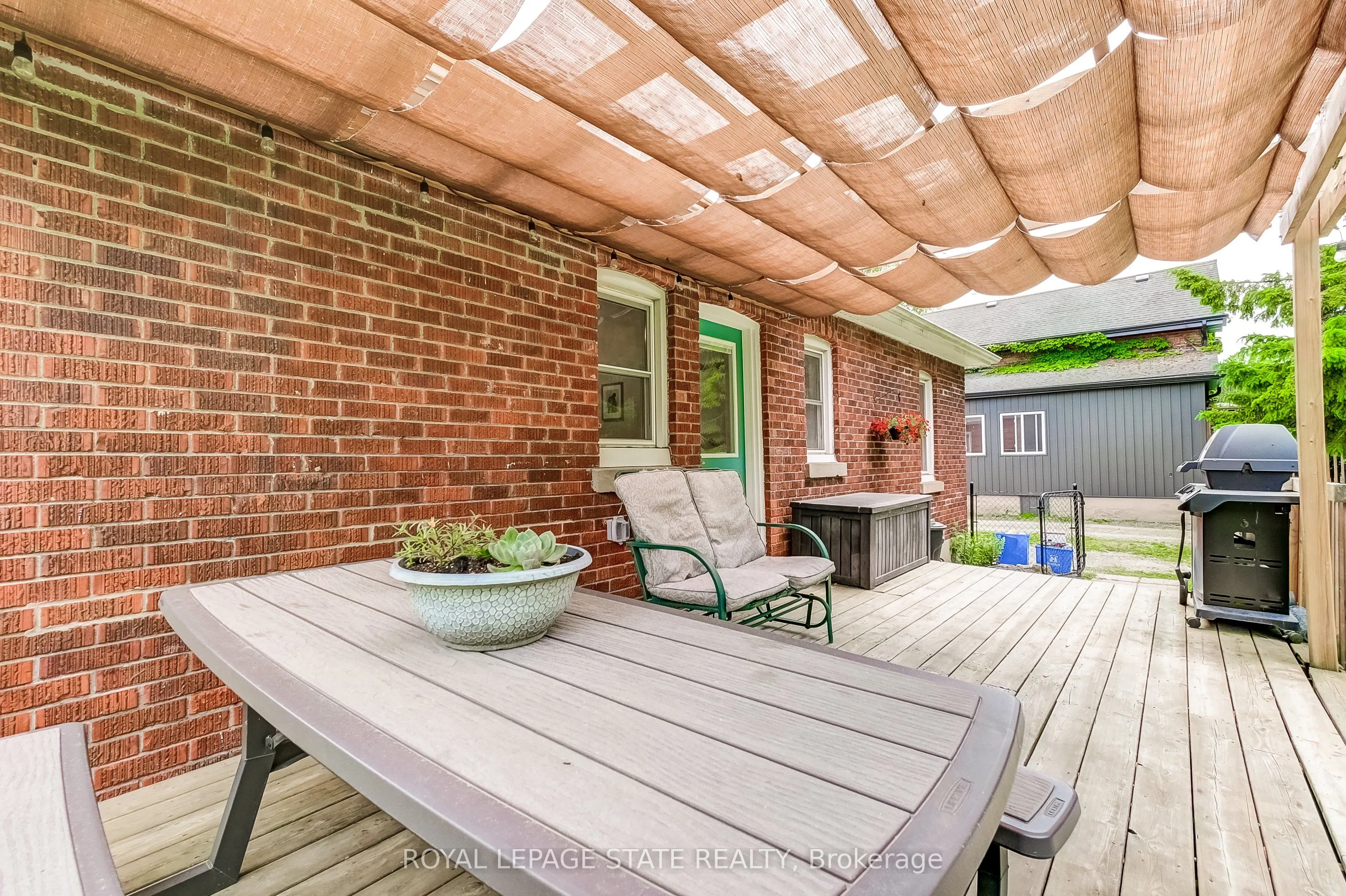 113 Lynden Road