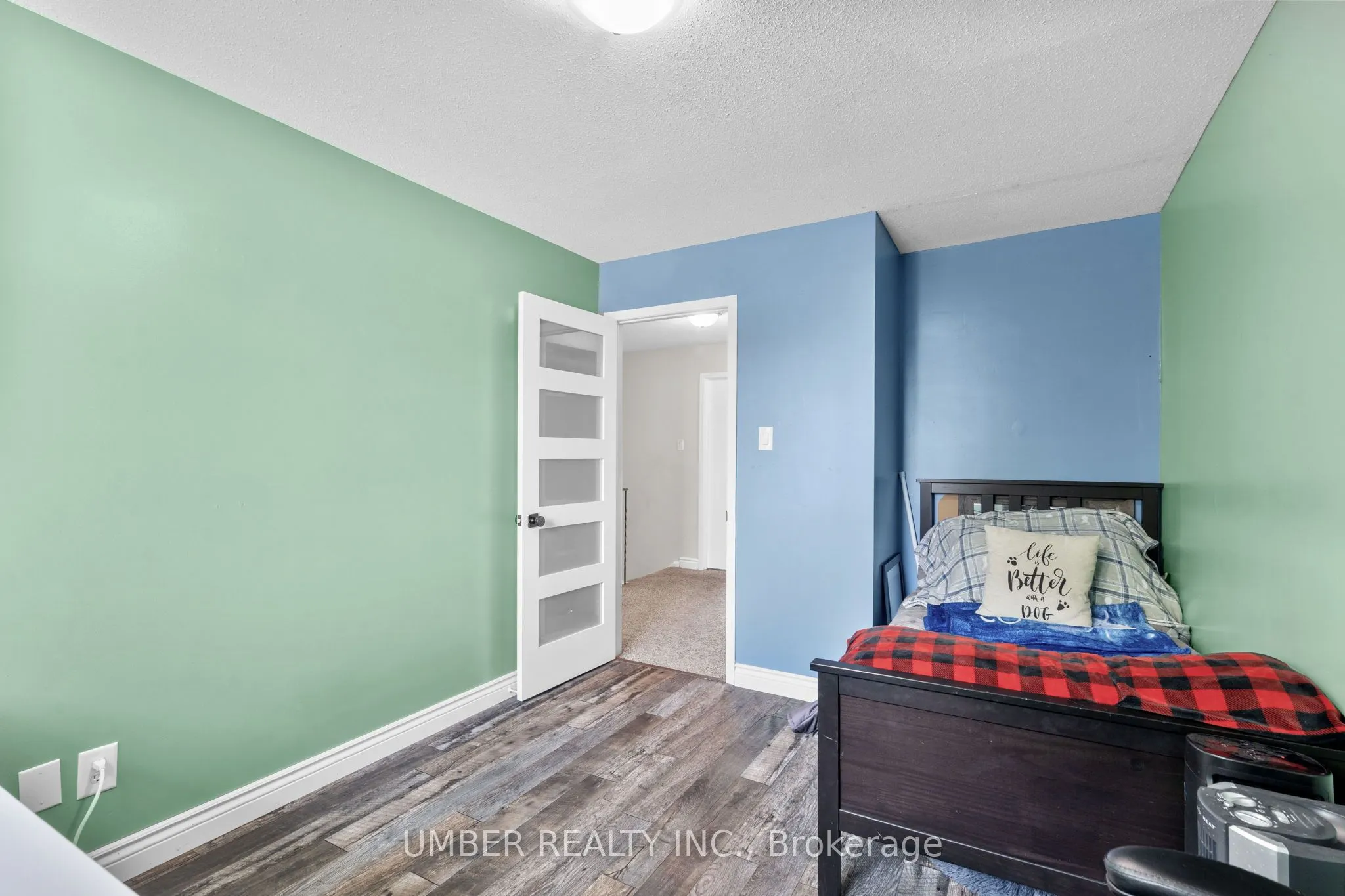 1130 St Emmanuel Terrace