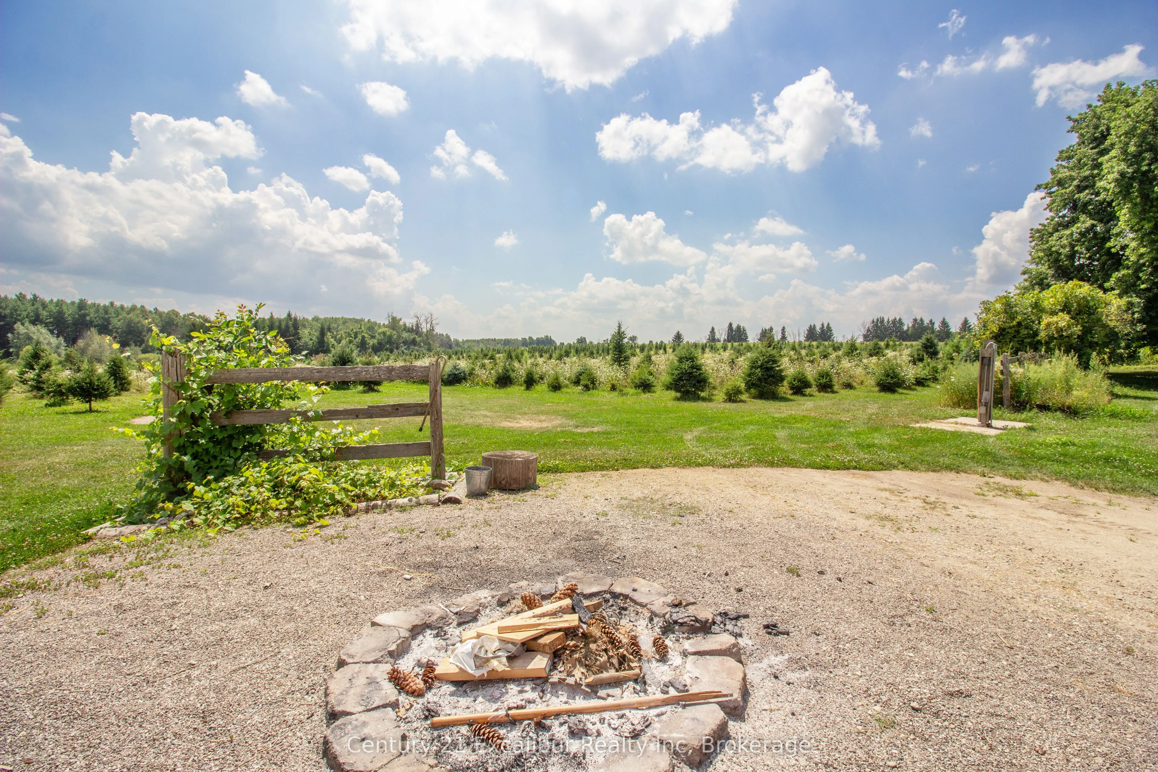 7811 WELLINGTON ROAD 22