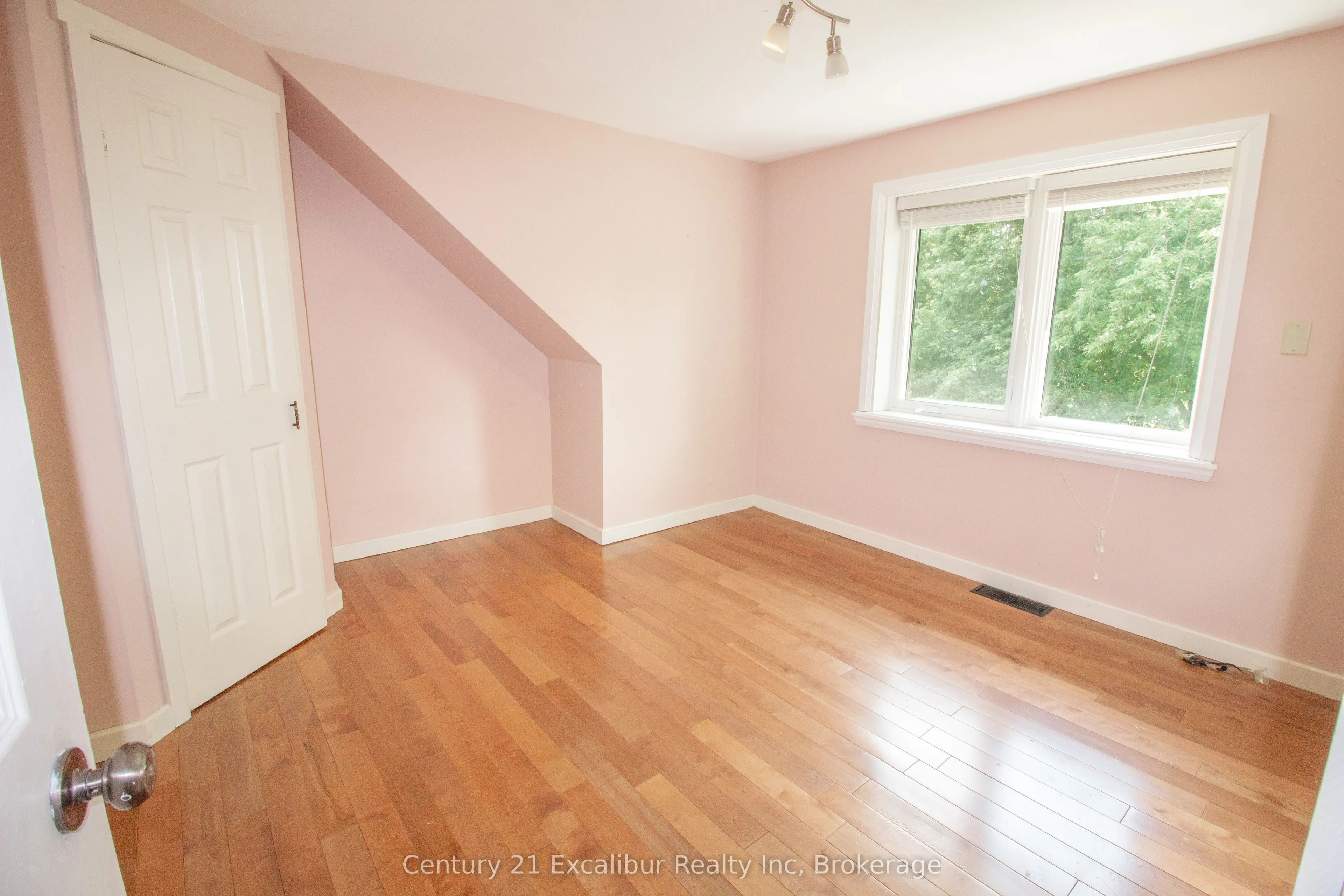 7811 WELLINGTON ROAD 22