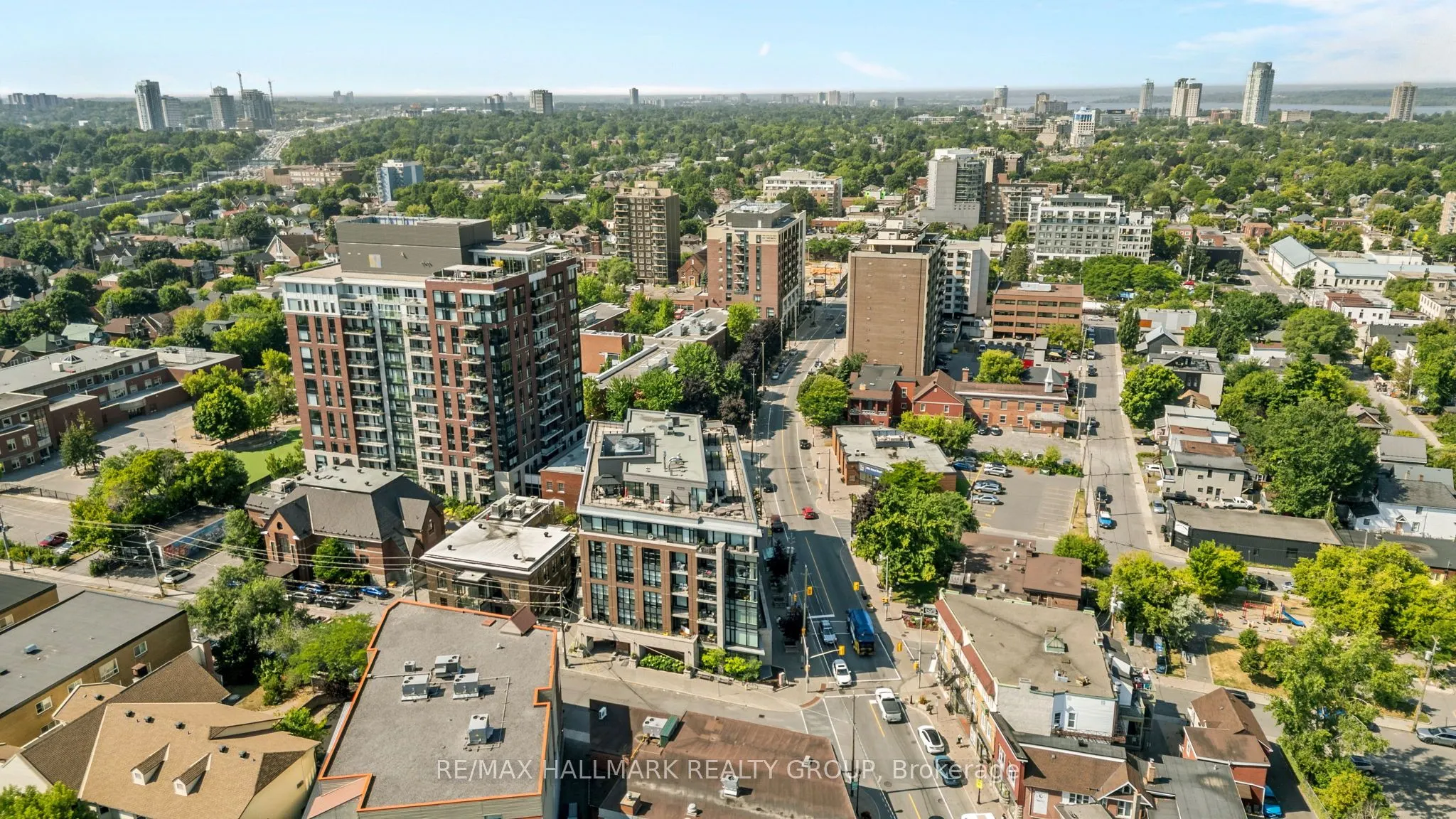 10 Rosemount Avenue, #311
