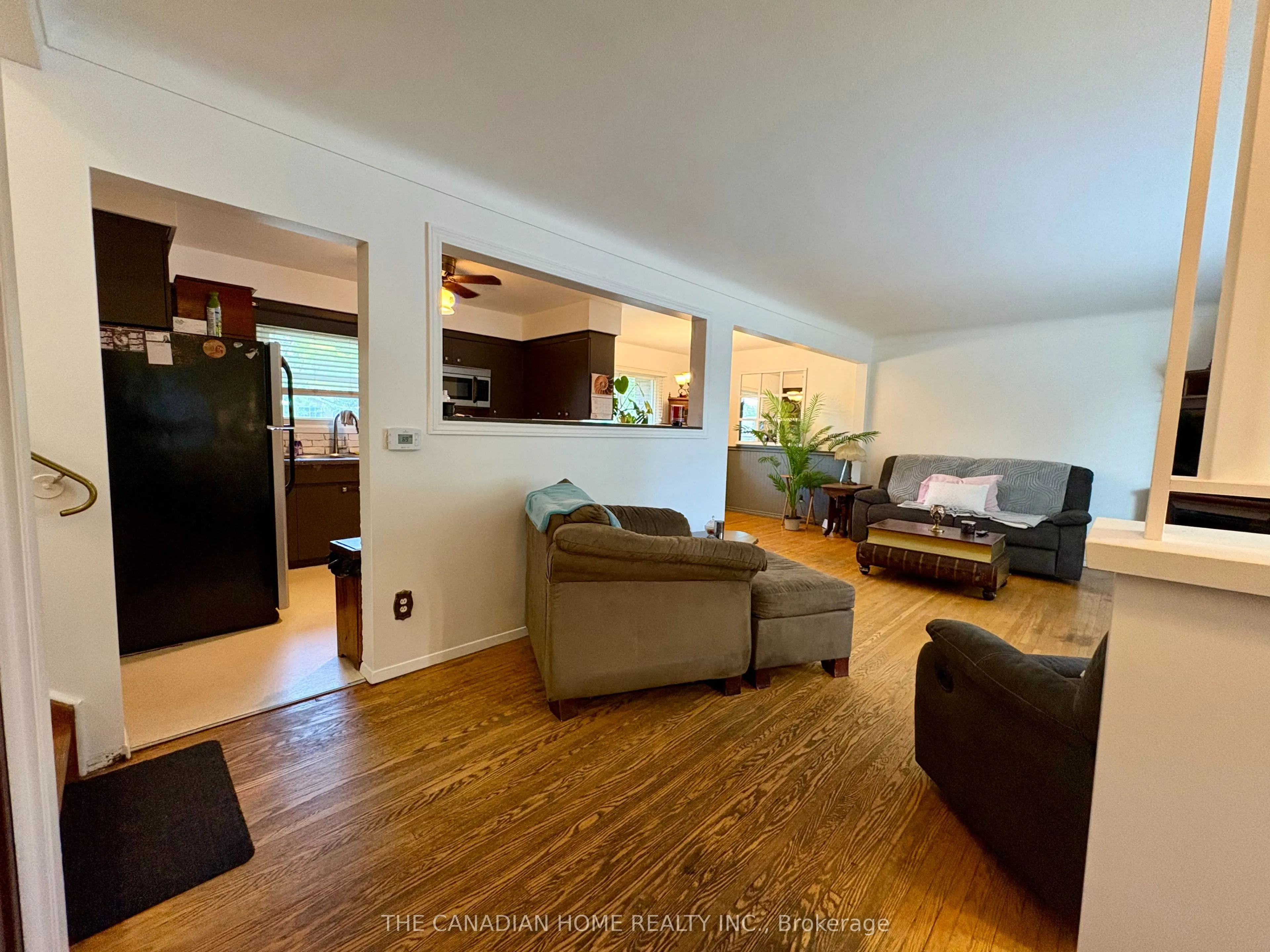 37 Viking Drive