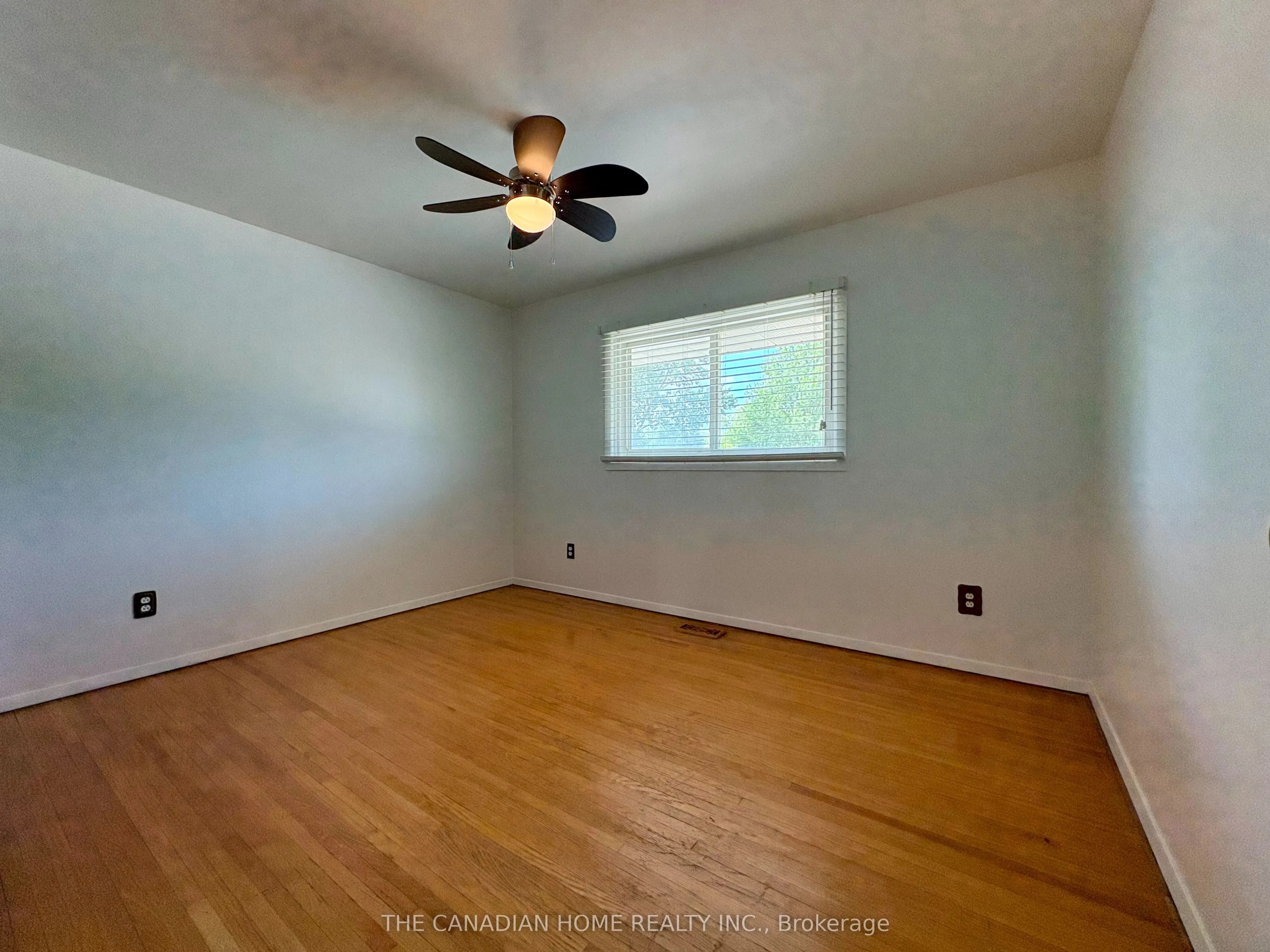 37 Viking Drive