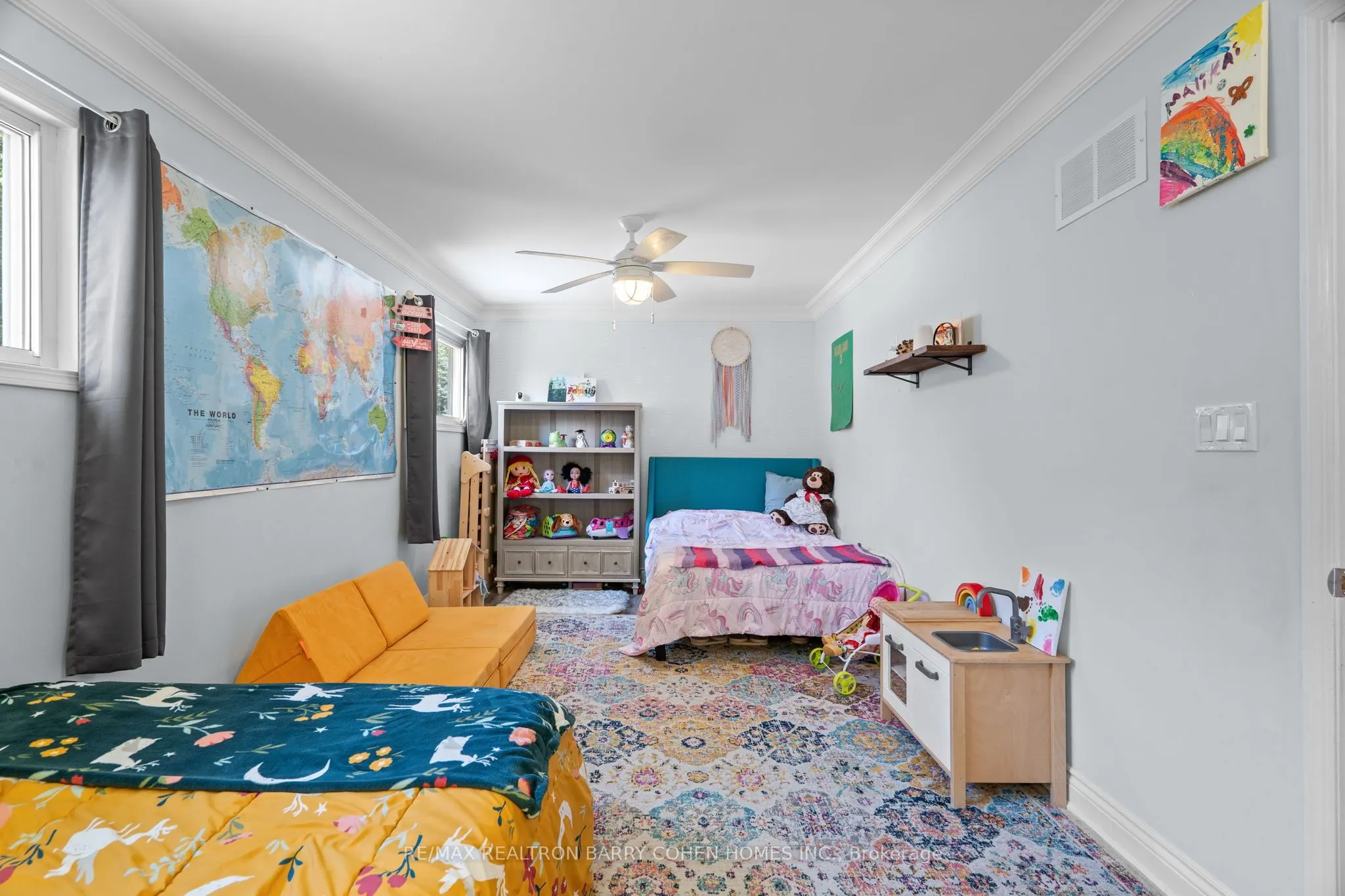 16 Lakeshore Drive