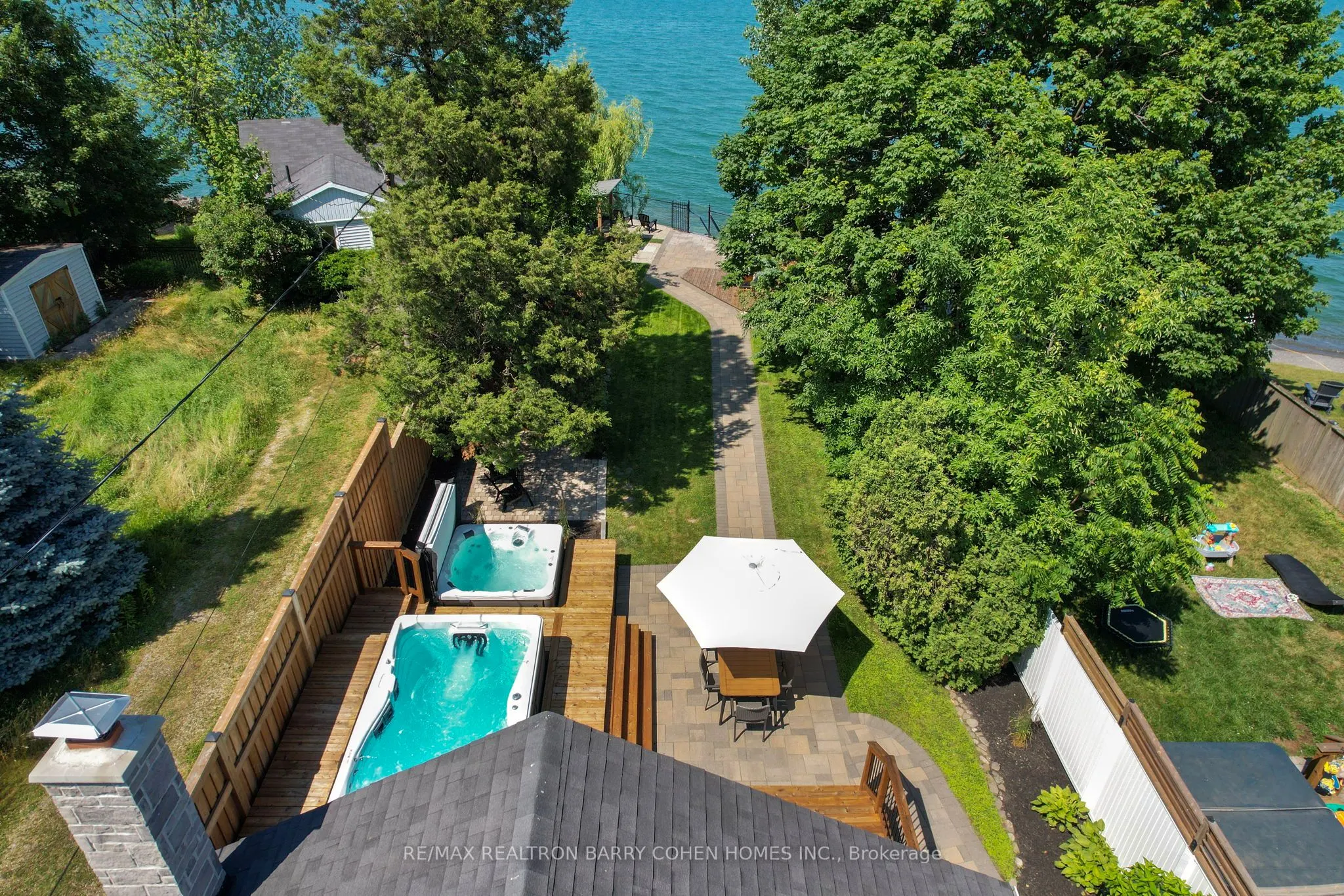 16 Lakeshore Drive