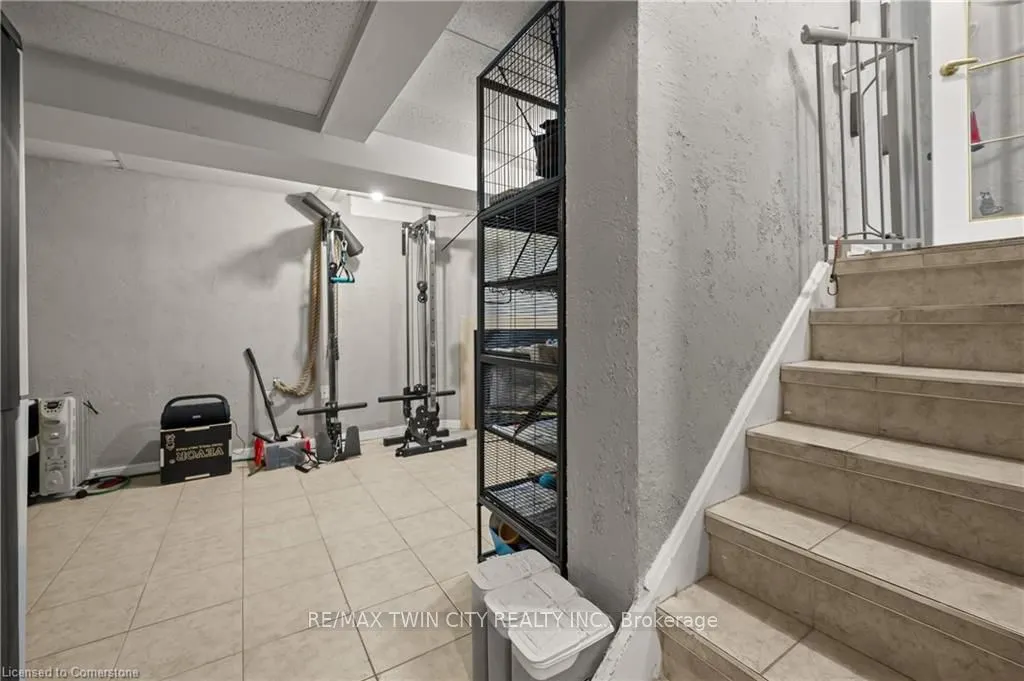 64 Fairgreen Close