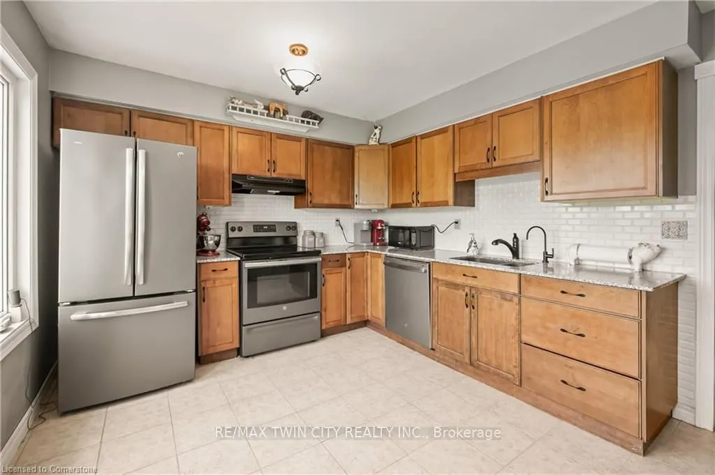 64 Fairgreen Close