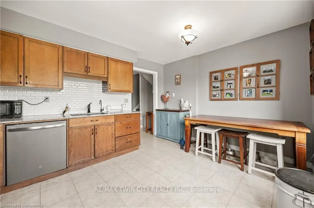 64 Fairgreen Close