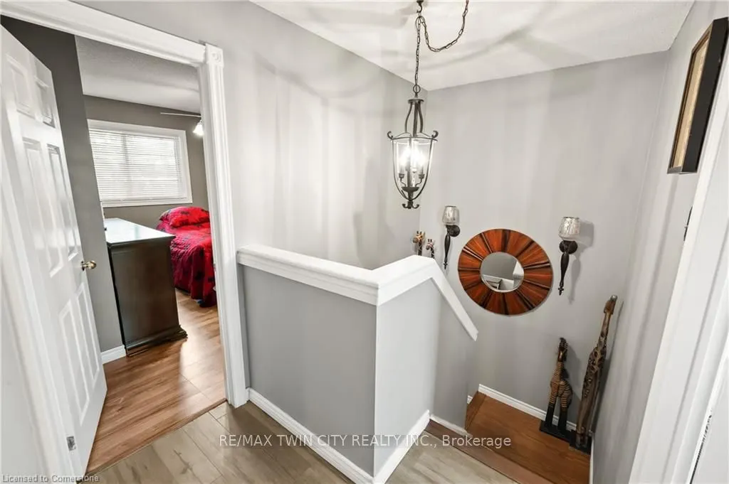 64 Fairgreen Close