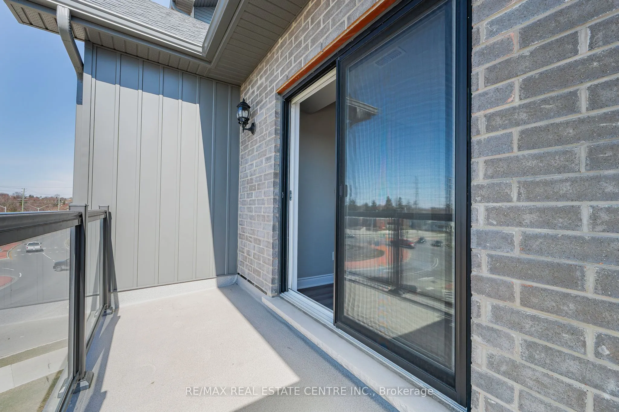 721 FRANKLIN Boulevard, #302