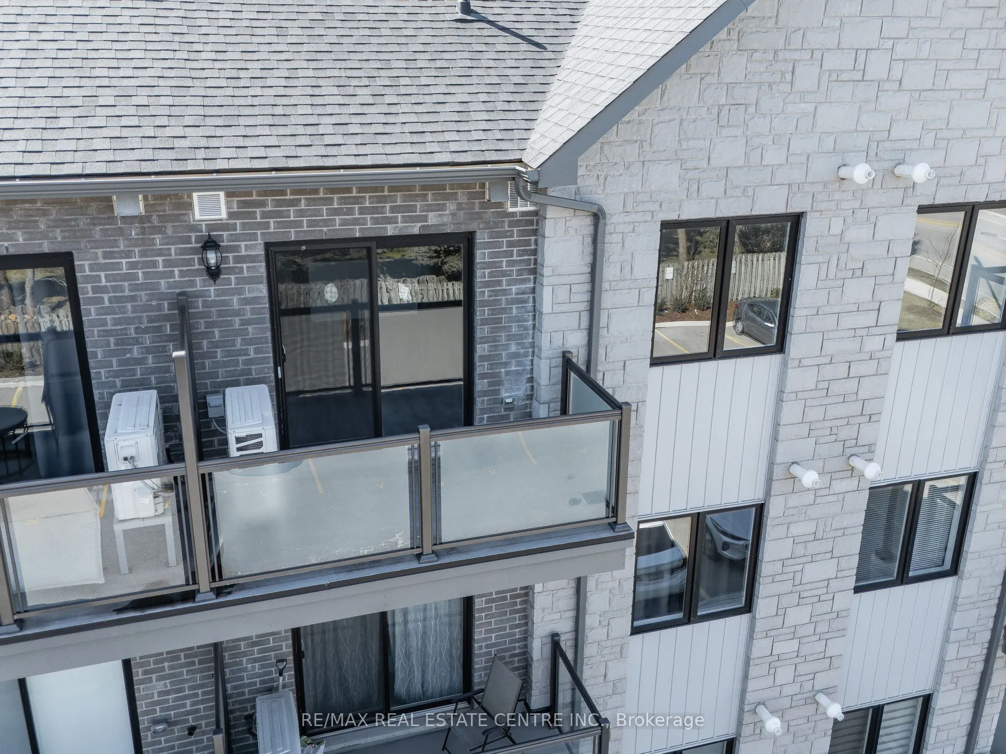 721 FRANKLIN Boulevard, #302