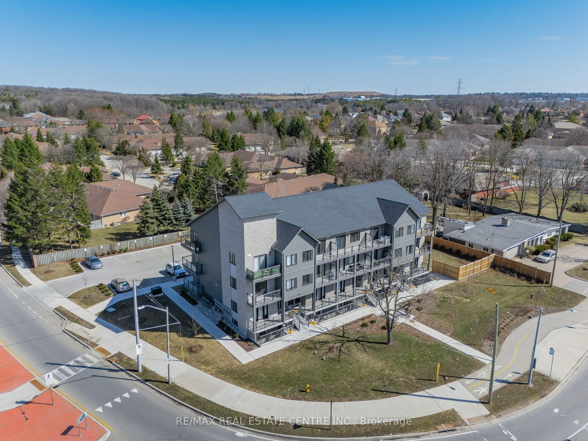 721 FRANKLIN Boulevard, #302