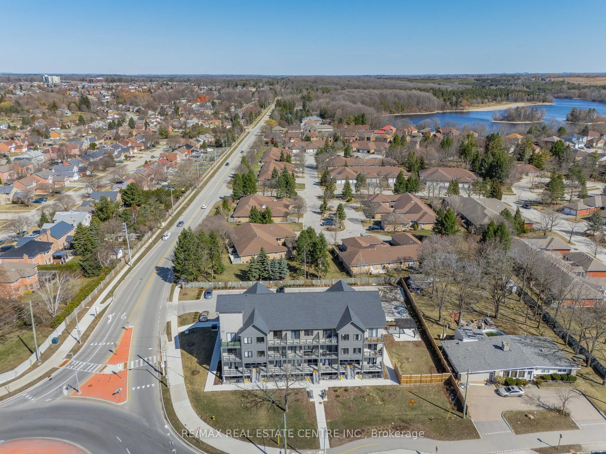 721 FRANKLIN Boulevard, #302