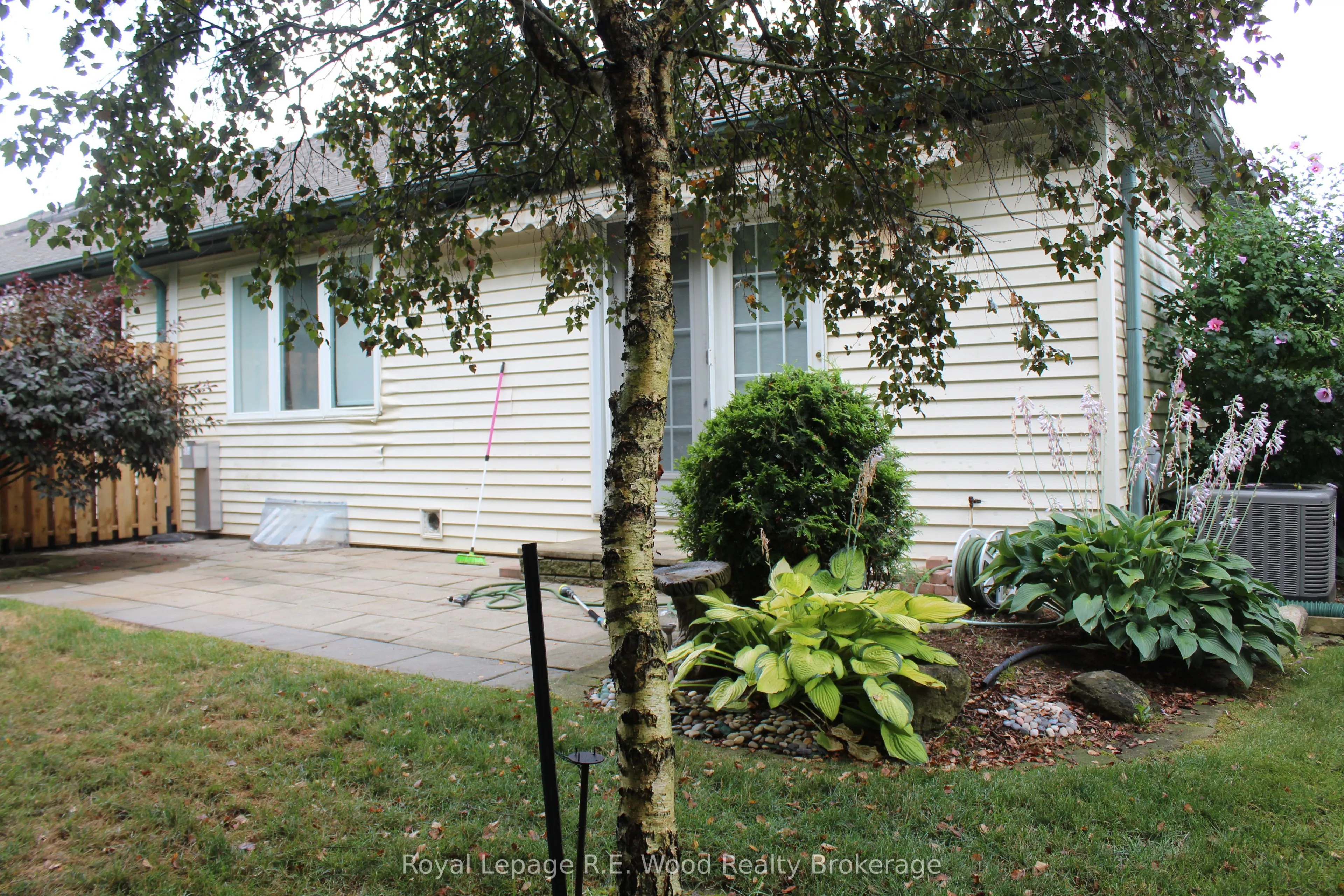 7 Jackson Court