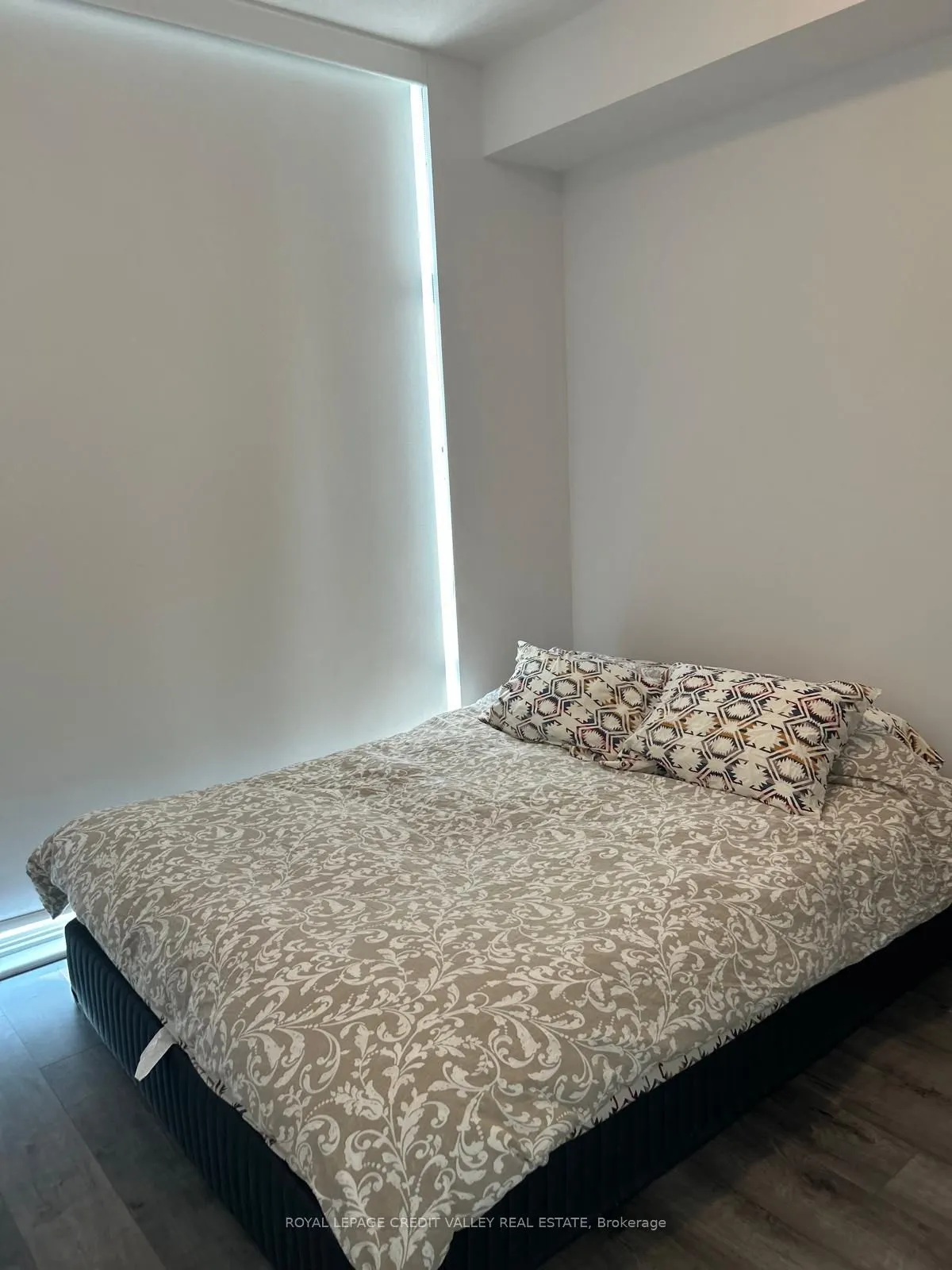 460 Dundas Street E, #312