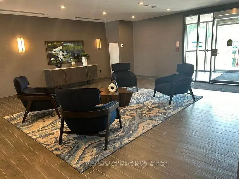 460 Dundas Street E, #312