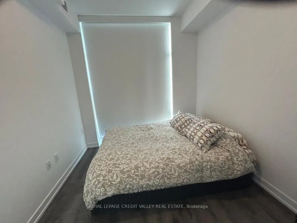 460 Dundas Street E, #312