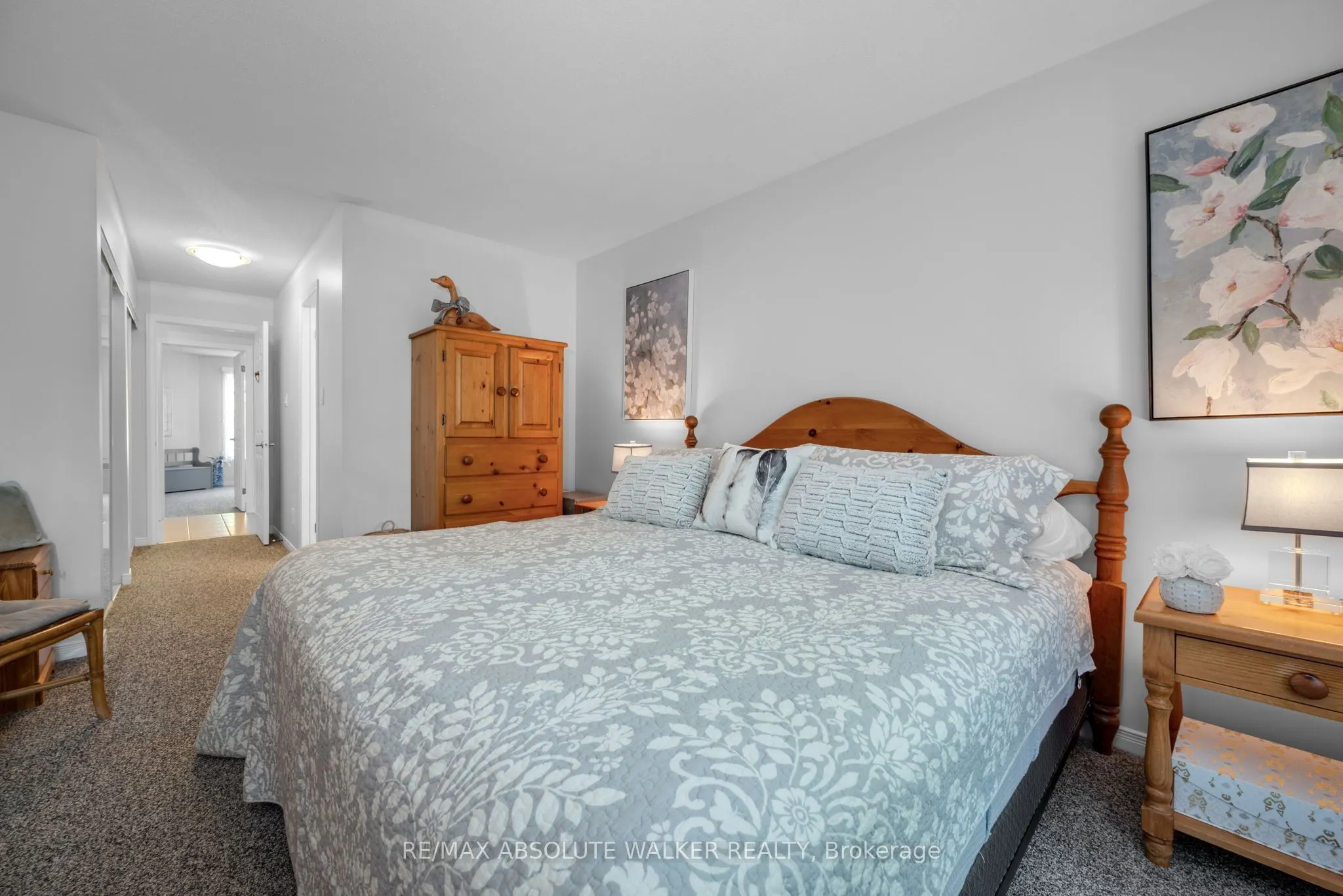 40 Grand Harbour Court, #20