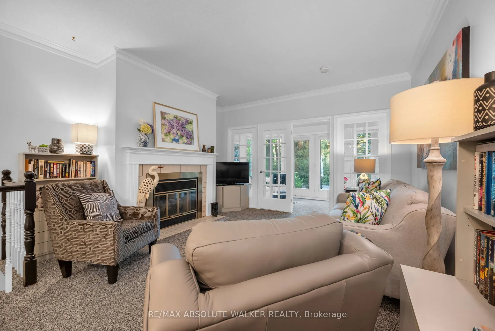 40 Grand Harbour Court, #20