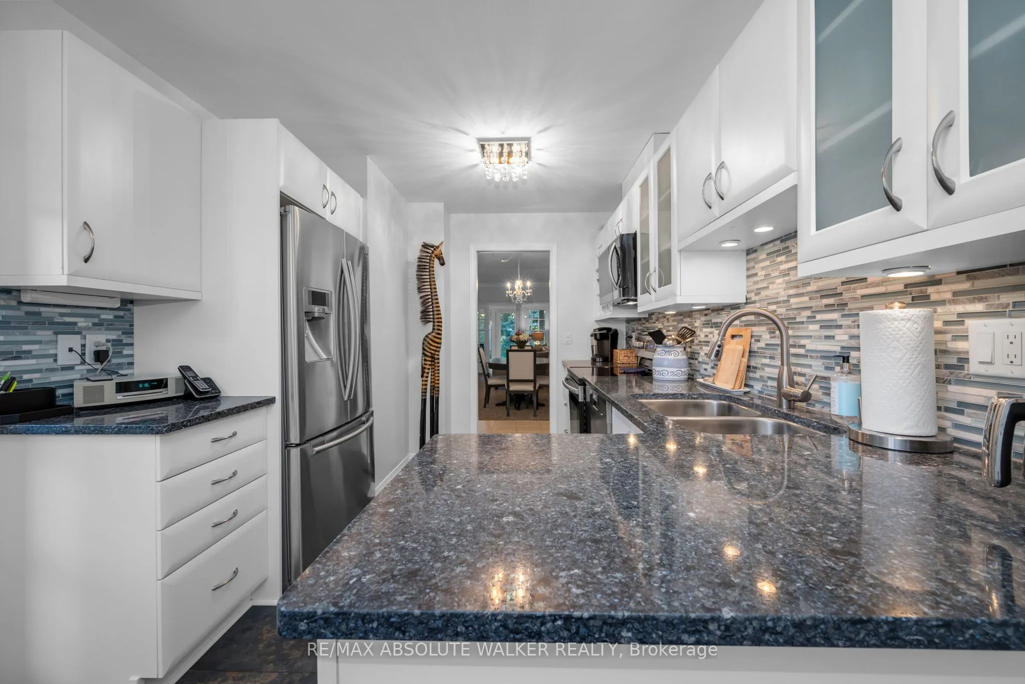 40 Grand Harbour Court, #20