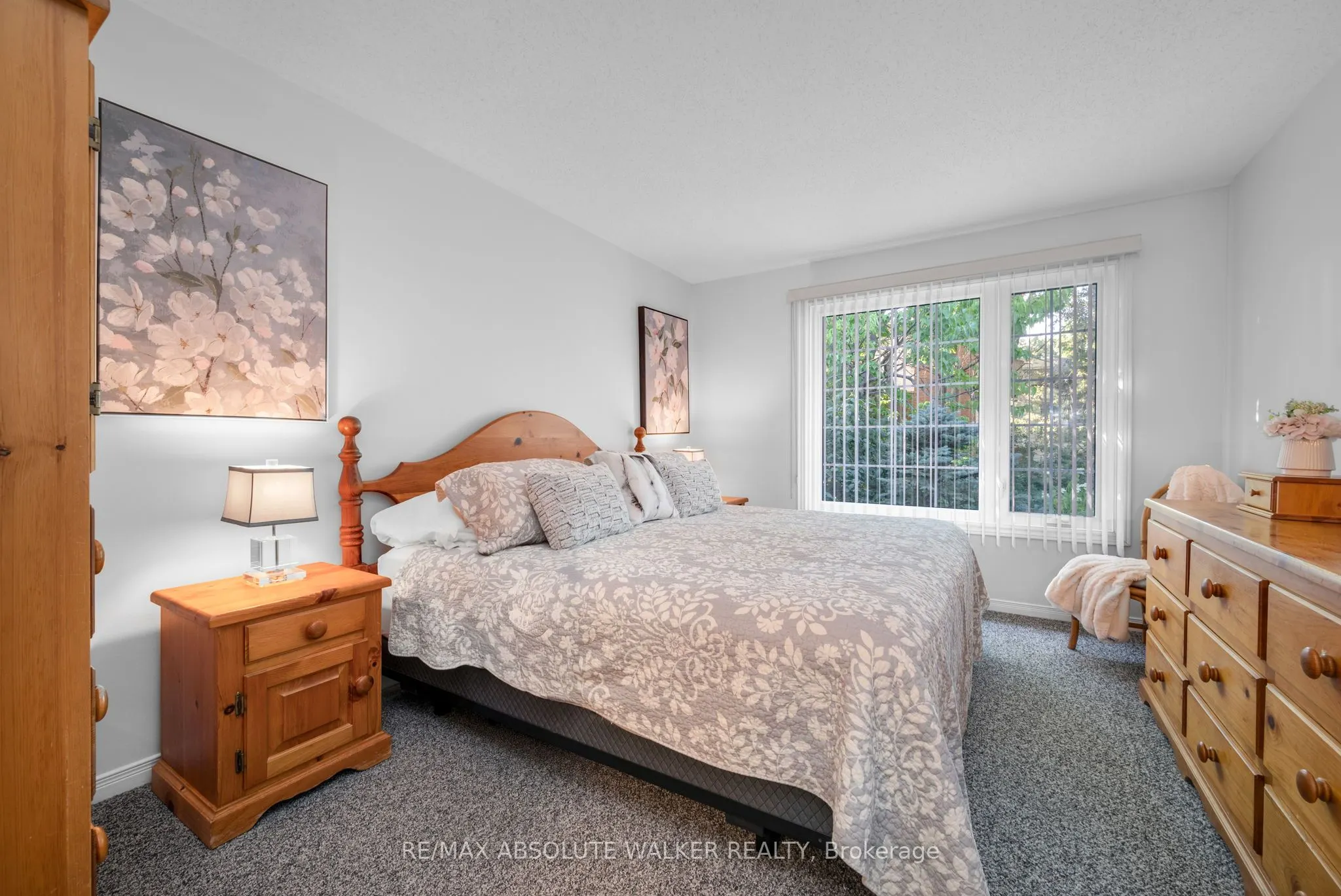 40 Grand Harbour Court, #20