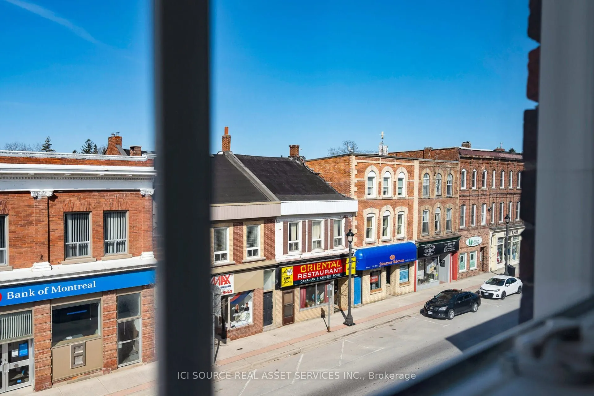 10 Trowbridge Street E, #301