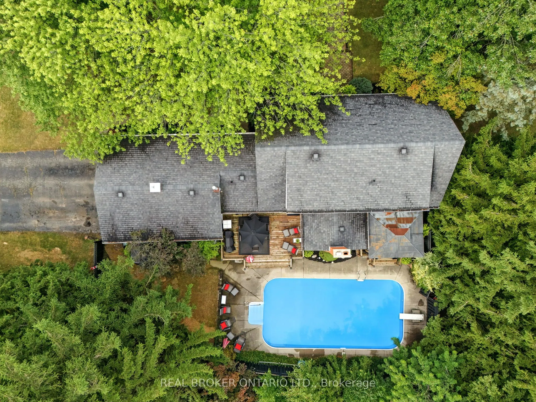 18 Isabel Drive