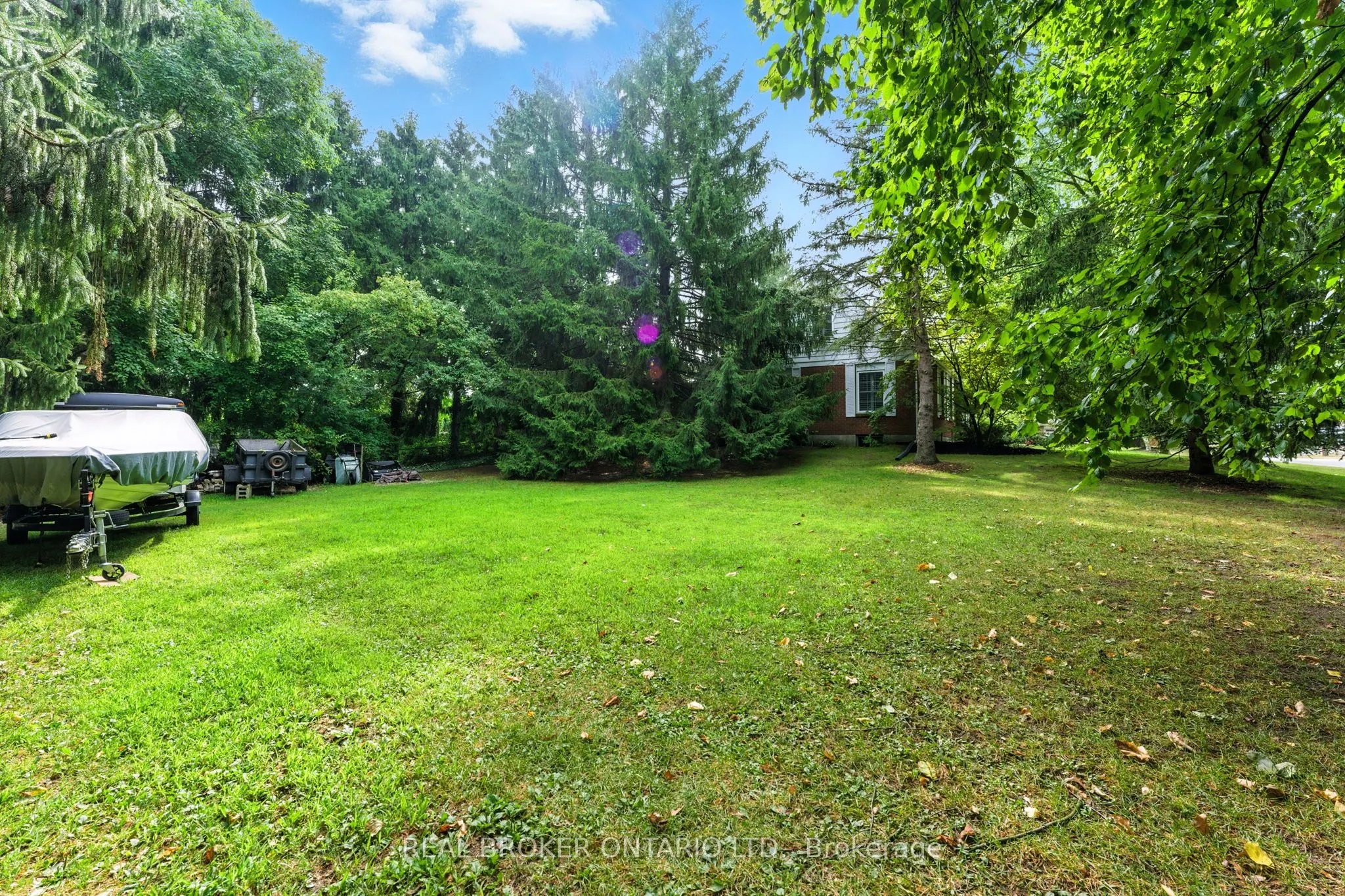 18 Isabel Drive