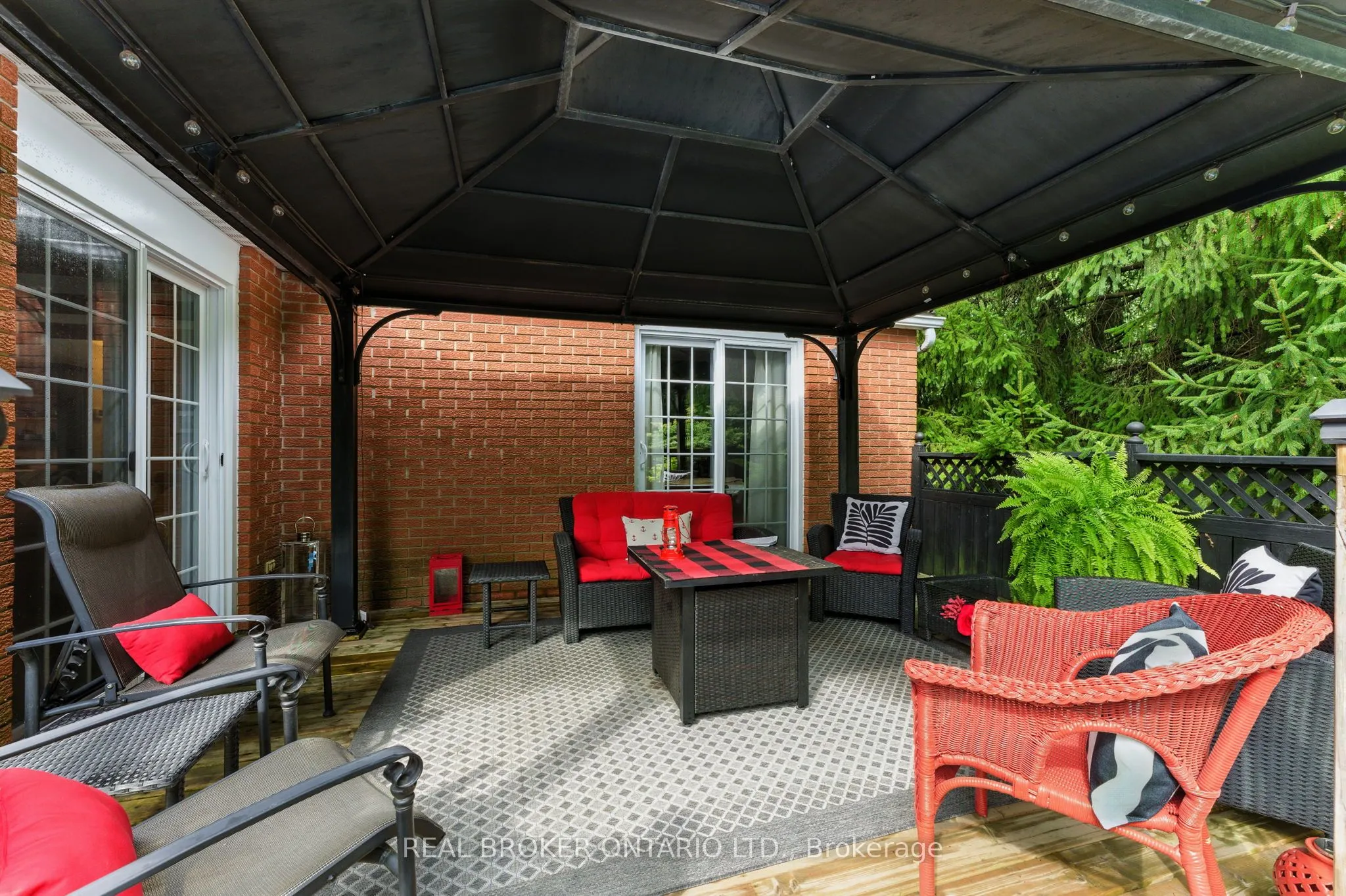 18 Isabel Drive