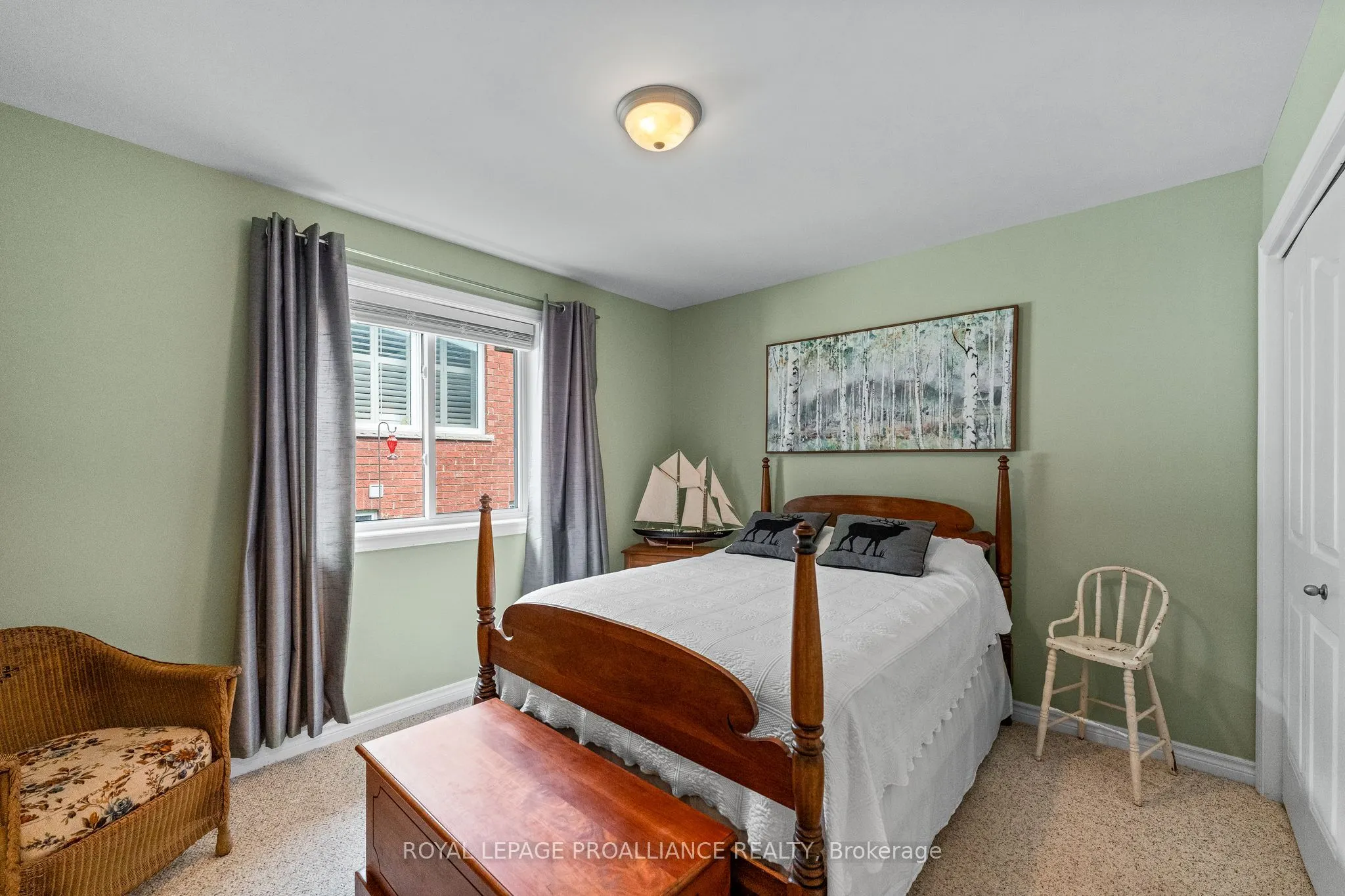 14 Edgewater Drive