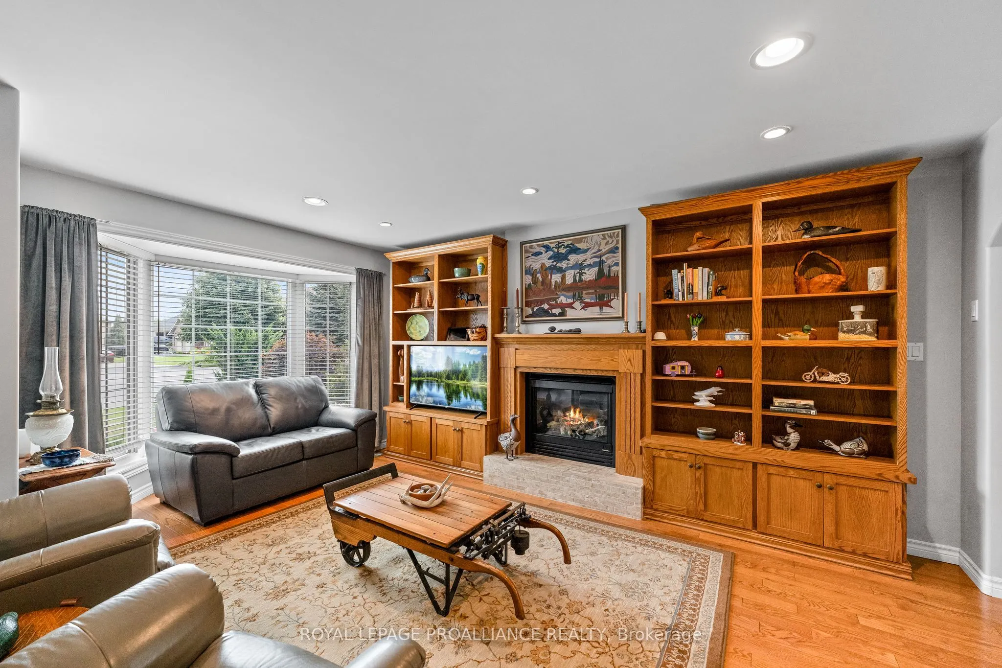 14 Edgewater Drive