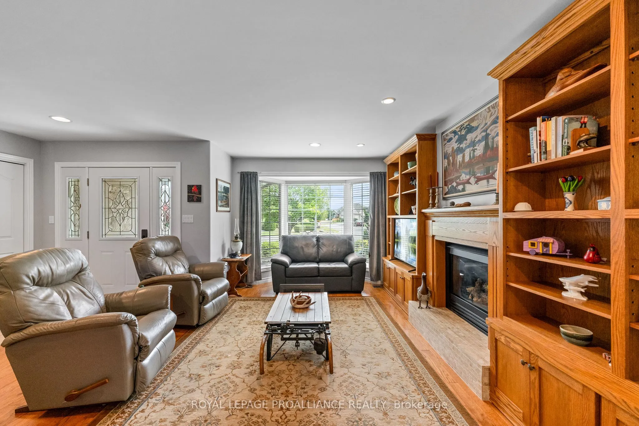 14 Edgewater Drive