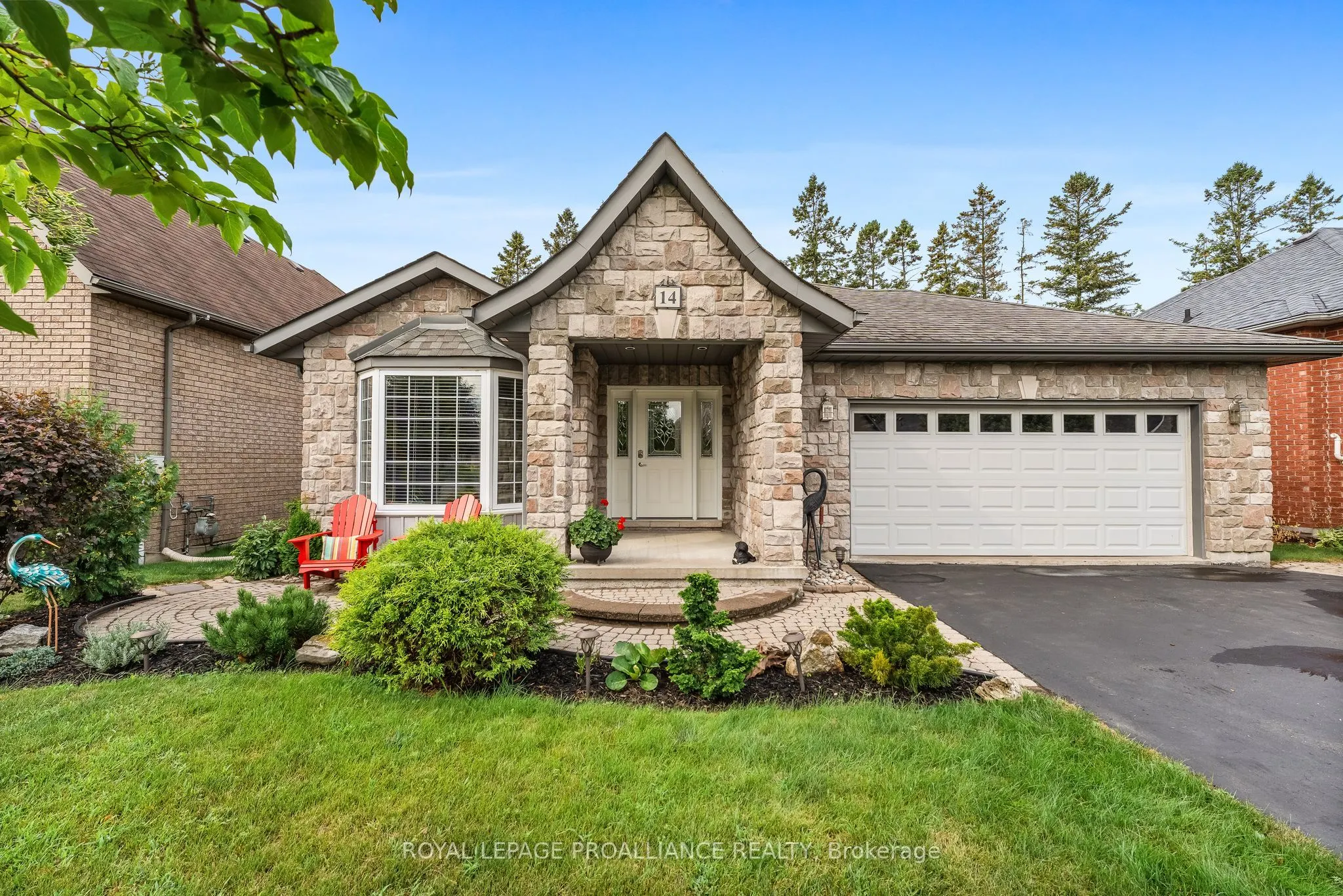 14 Edgewater Drive