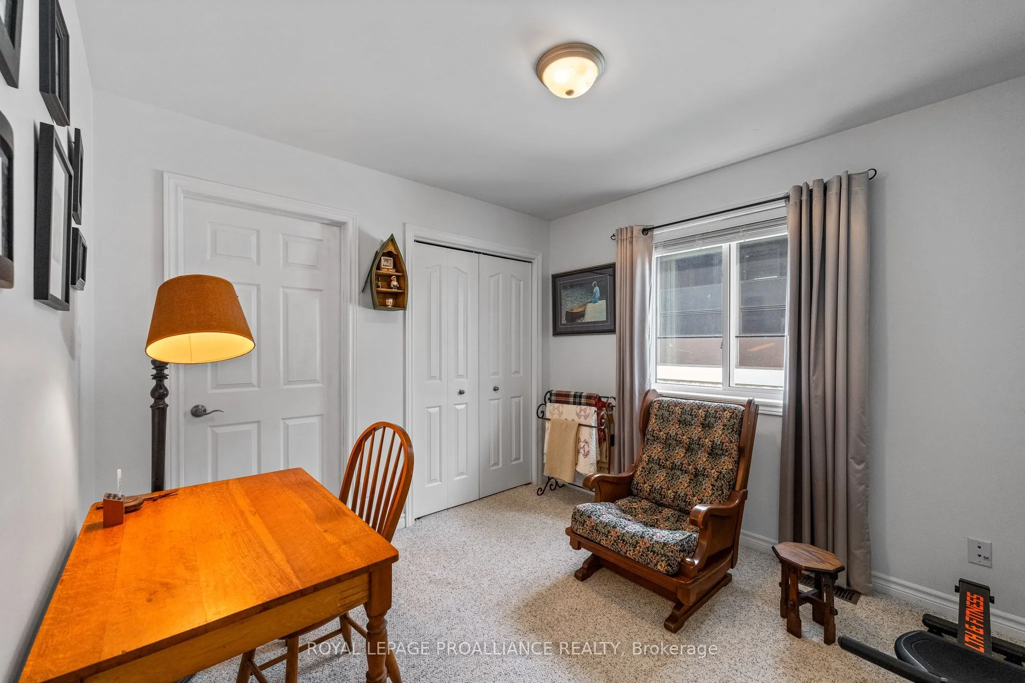 14 Edgewater Drive