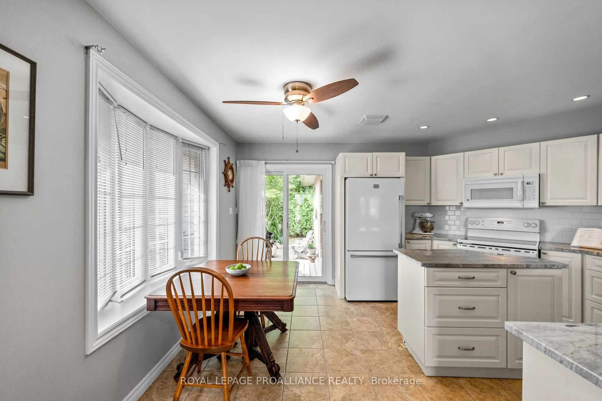14 Edgewater Drive