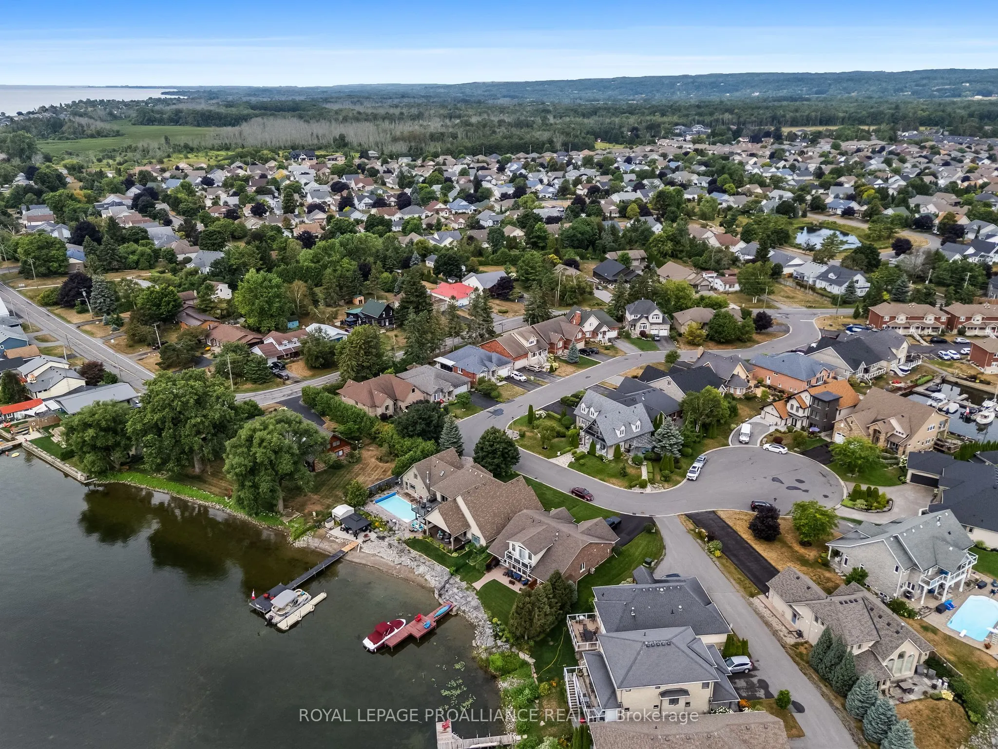 14 Edgewater Drive